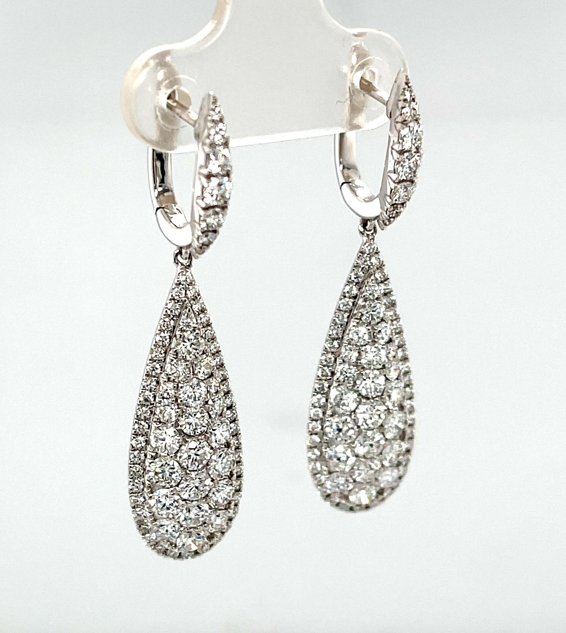 Artisan Diamond and 18k White Gold Teardrop Dangle Earrings, 3.15 Carats Total For Sale