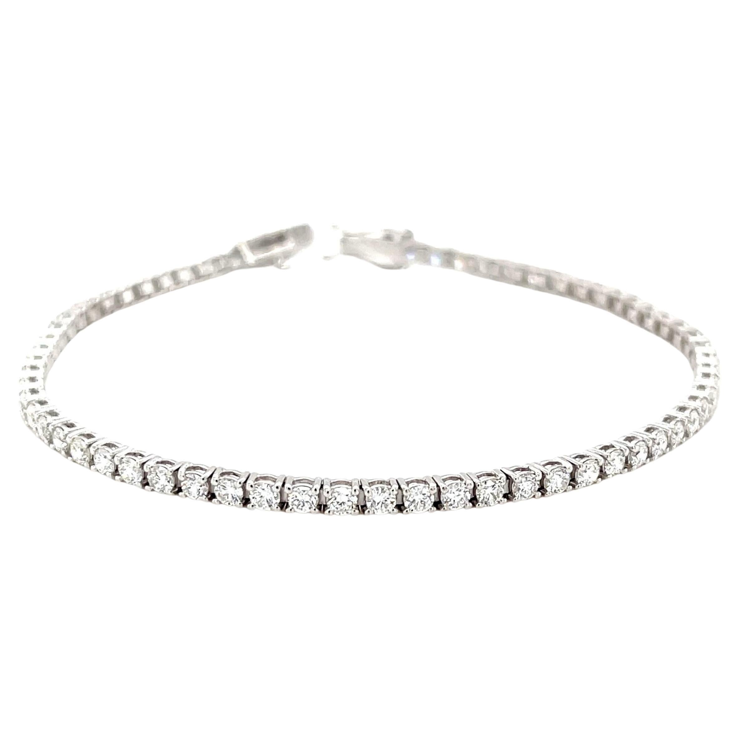 Bracciale Tennis con diamanti e oro bianco 18 carati, 2,94 carati totali