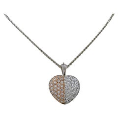 Herzanhänger in Herzform aus Diamanten und 18 Karat Weiß- und Roségold mit Kette