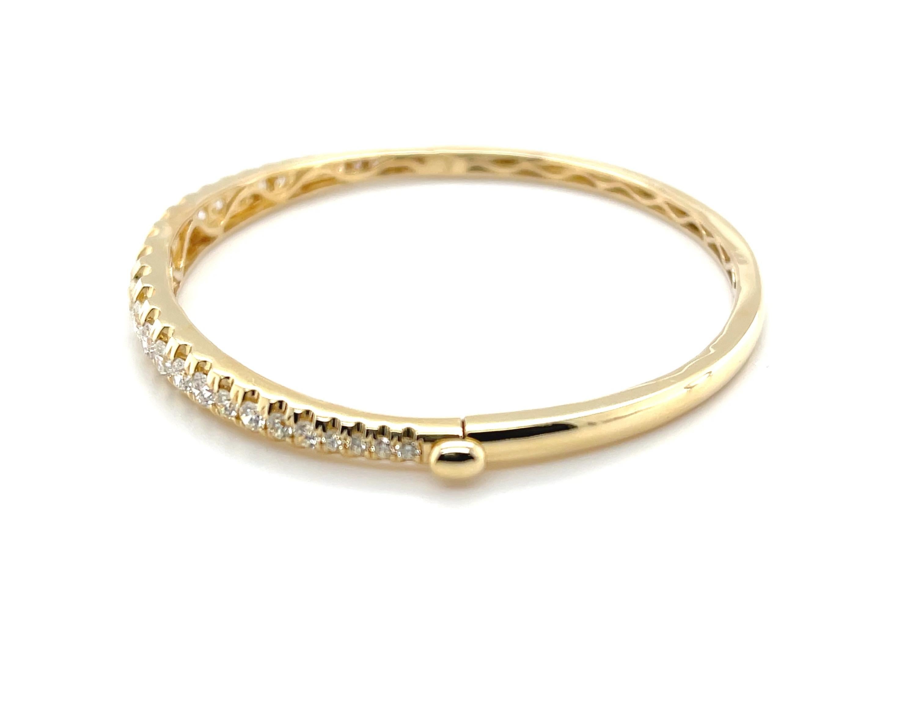 Manschettenarmband mit Diamanten und 18 Karat Gelbgold, 2,61 Karat Gesamtgewicht (Kunsthandwerker*in) im Angebot