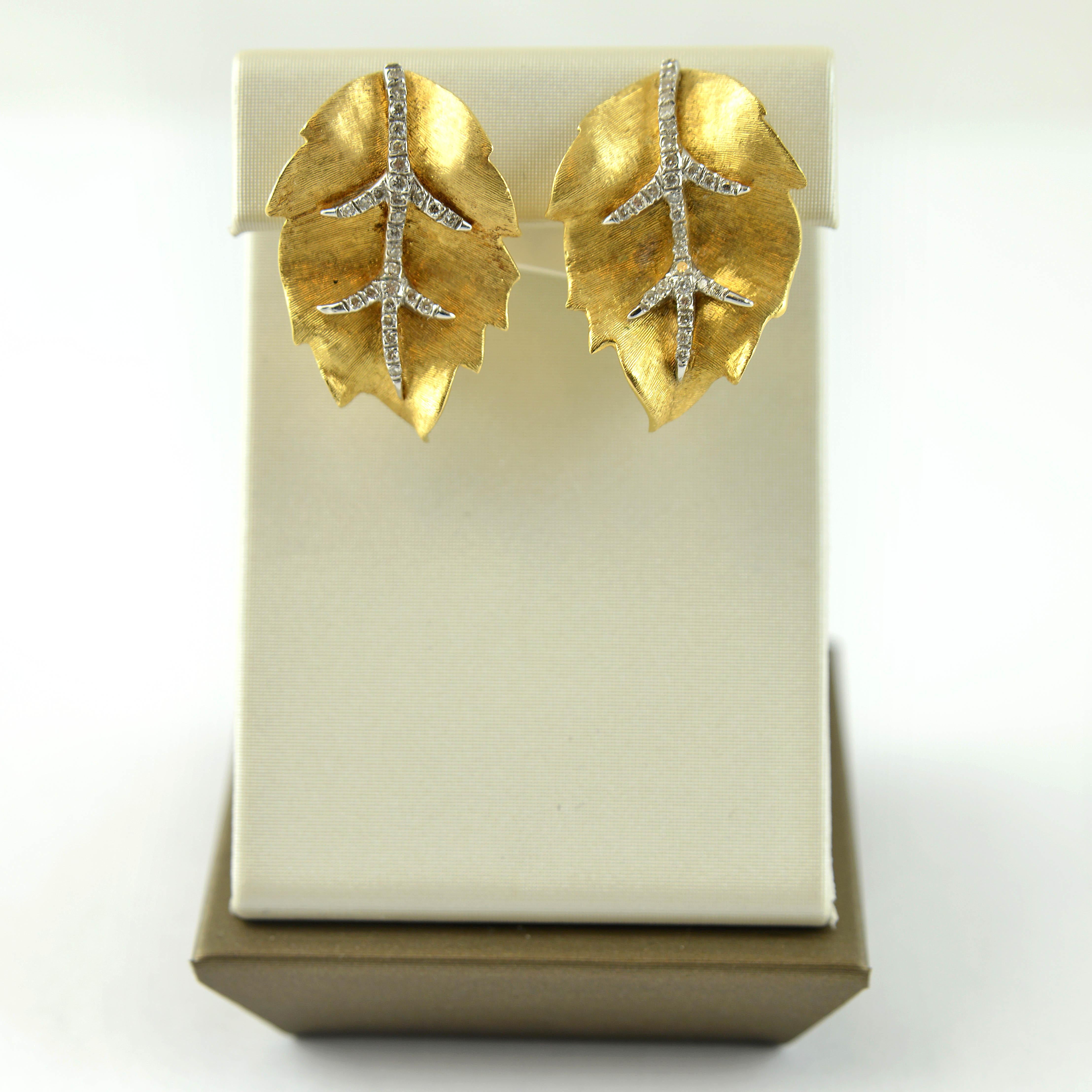 Contemporary Diamond and 18k Yellow Gold Leaf Earrings For Sale