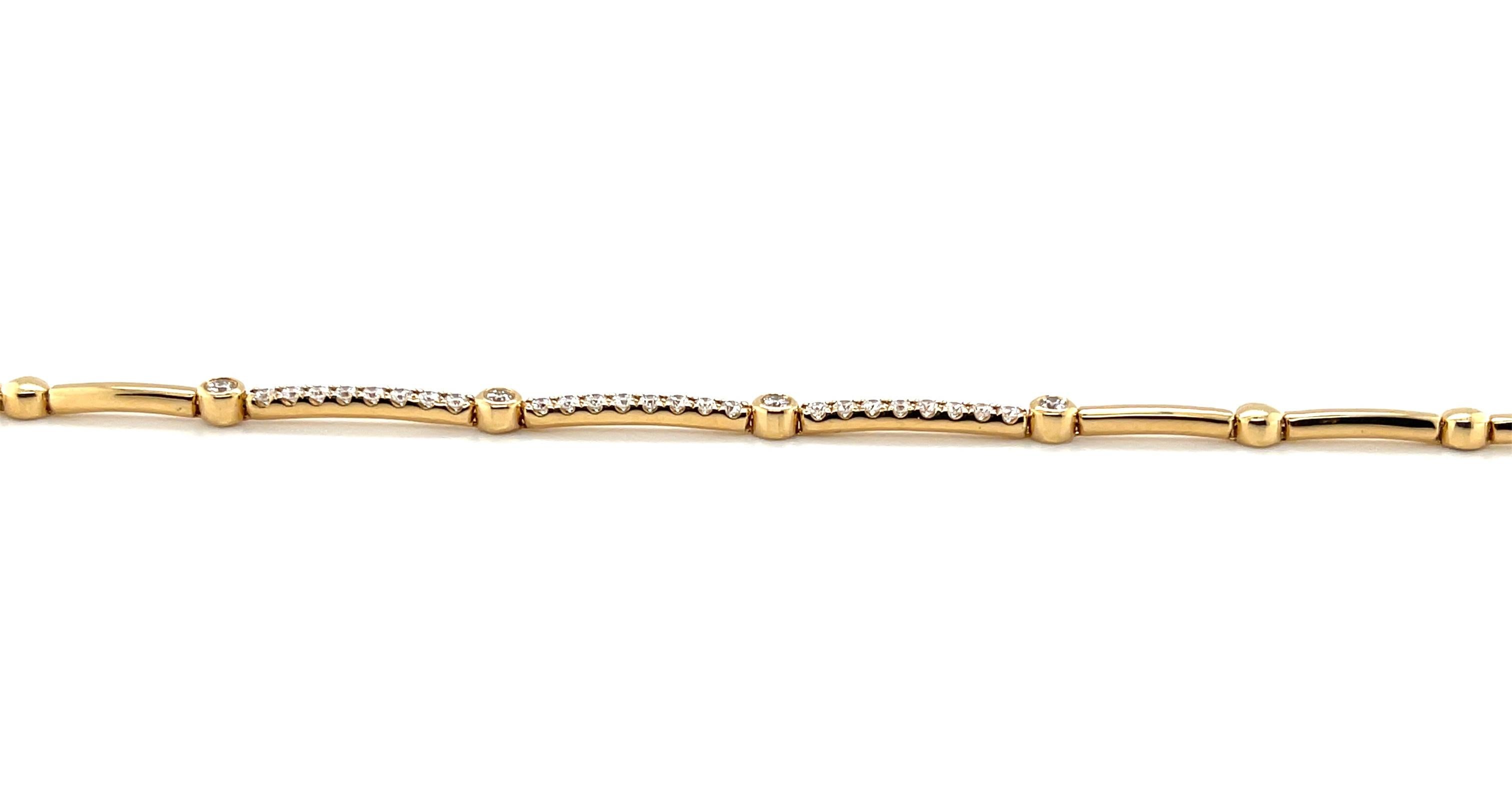 Diamond and 18k Yellow Gold Link Bracelet, .54 Carats Total Weight For Sale 1