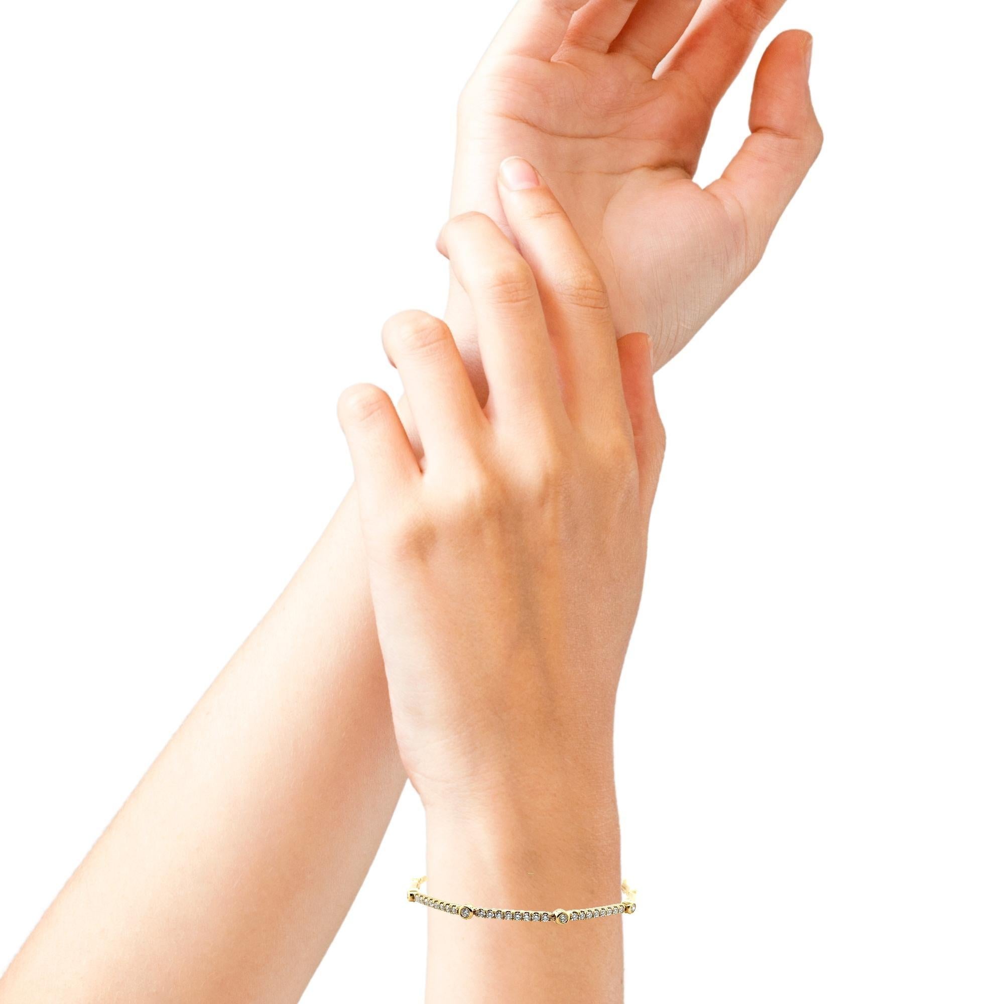 Diamond and 18k Yellow Gold Link Bracelet, .55 Carats Total For Sale 2