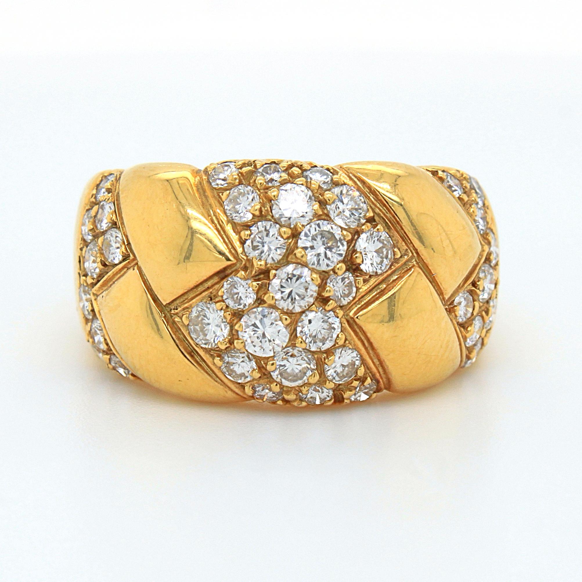 Round Cut Diamond and 18k Yellow Gold Ring, France, 20th Century