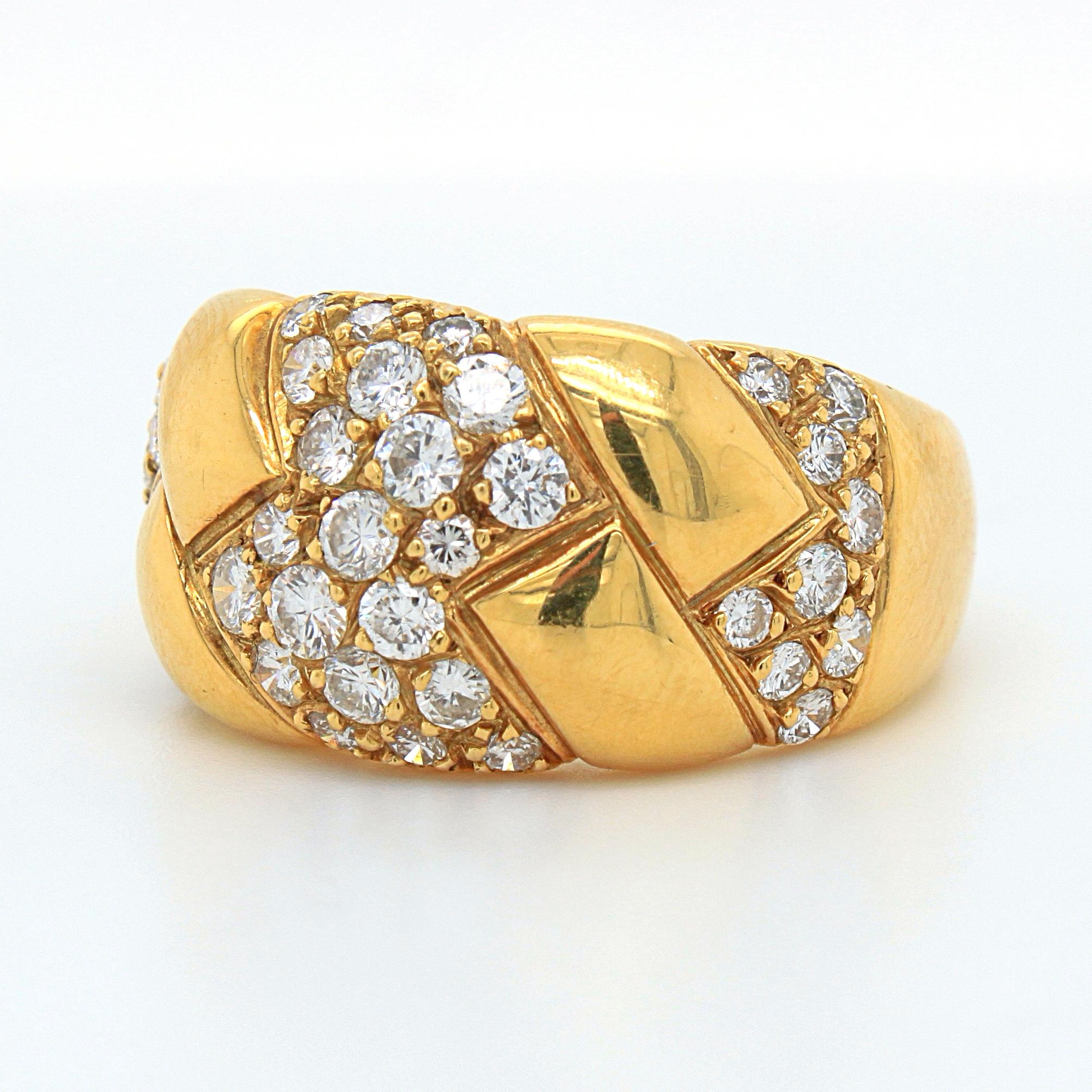 Diamond and 18k Yellow Gold Ring, France, 20th Century In Excellent Condition In Idar-Oberstein, DE