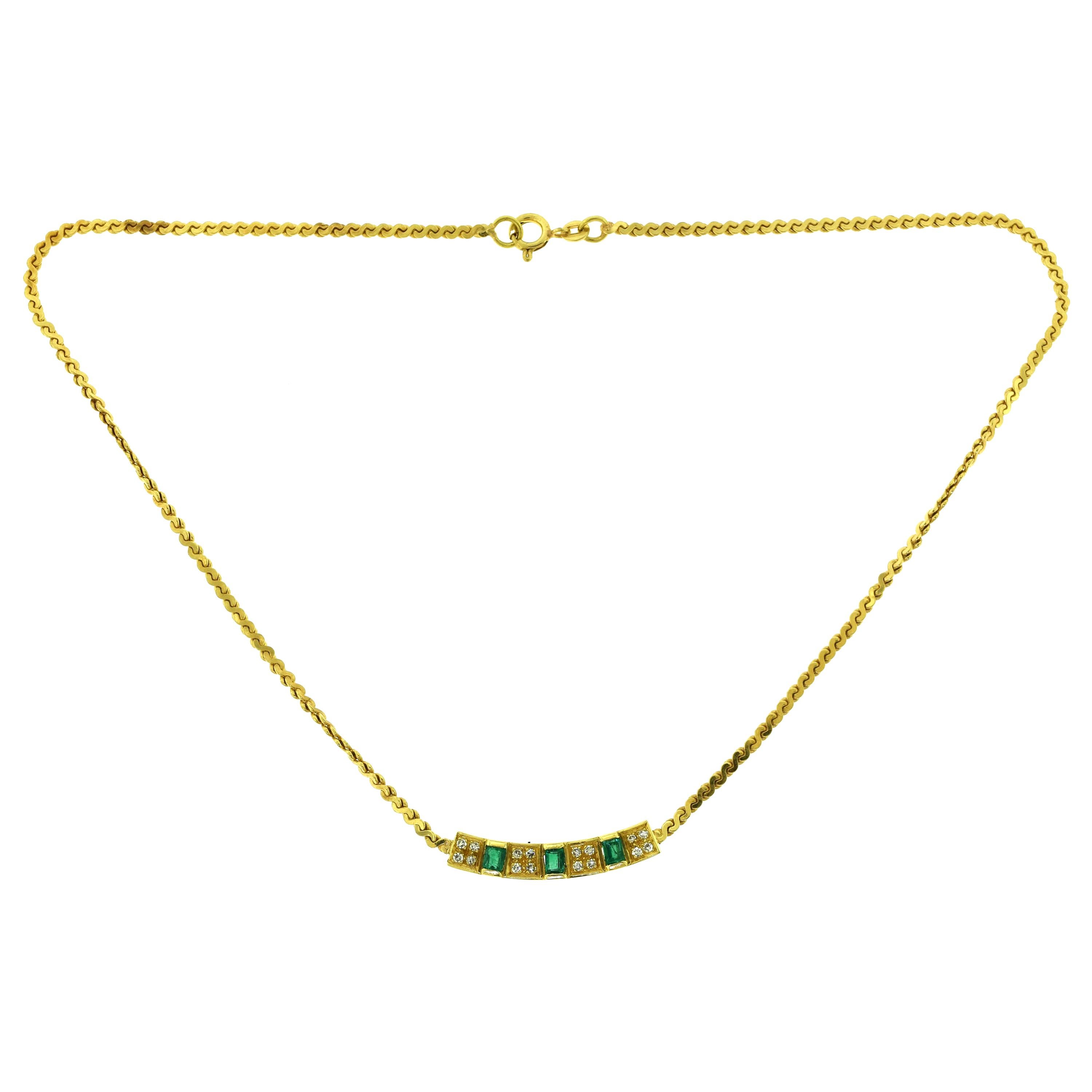 Diamond and Baguette Cut Emerald Bar Yellow Gold Necklace For Sale