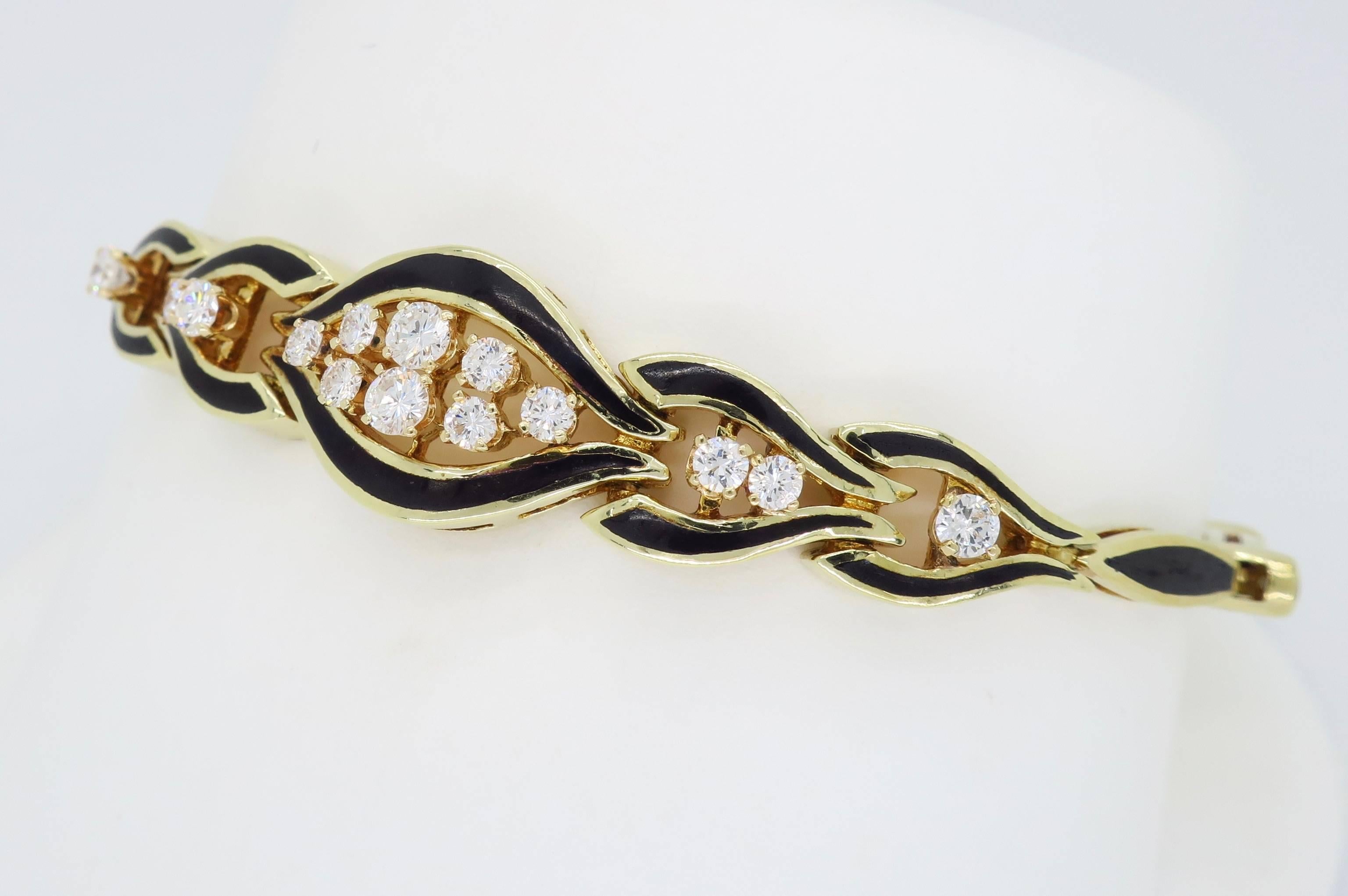 Diamond and Black Enamel Bracelet In Excellent Condition In Webster, NY