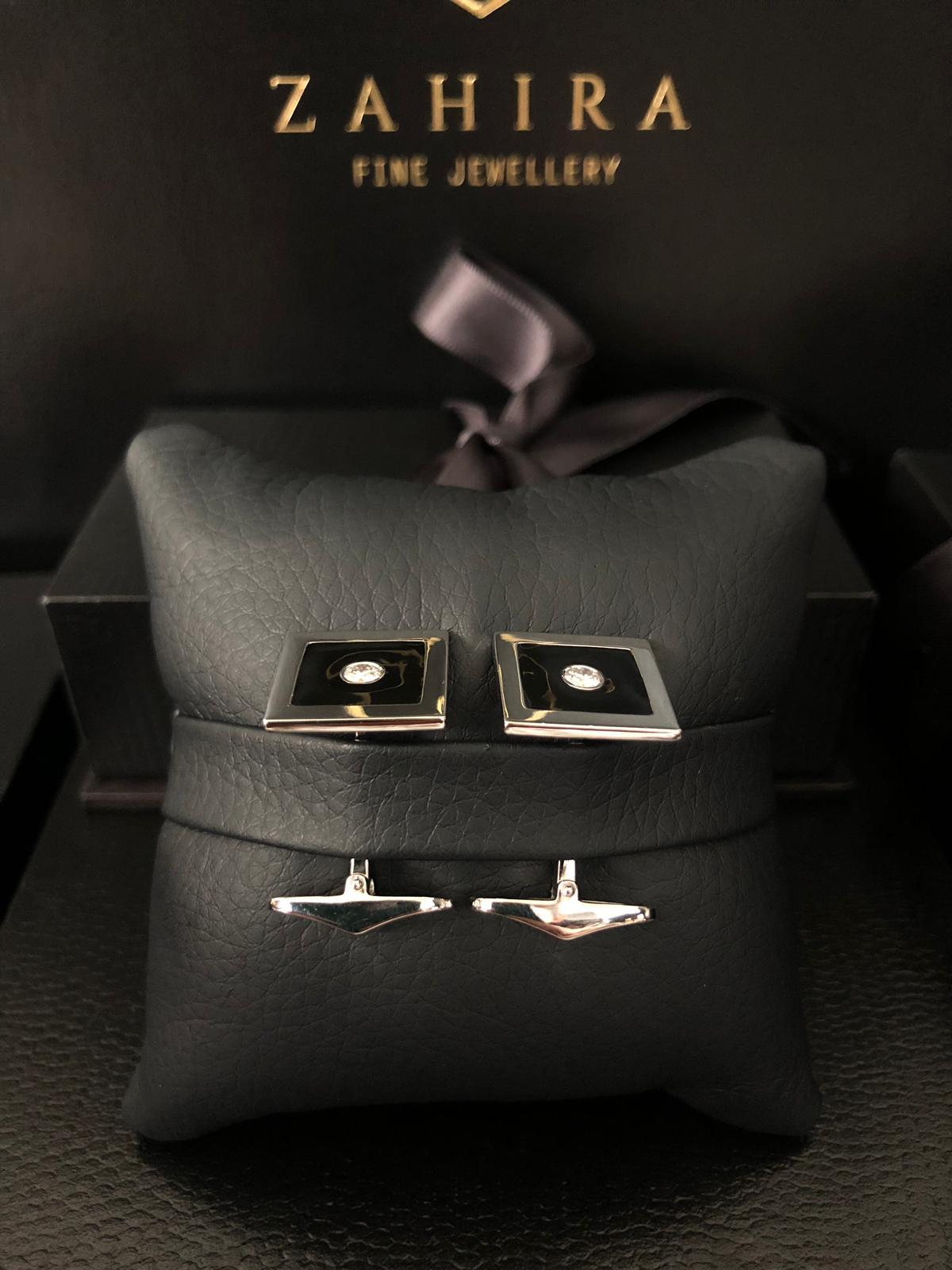 Diamond and Black Enamel Cufflinks in 18 Carat White Gold In New Condition In Bangkok, TH