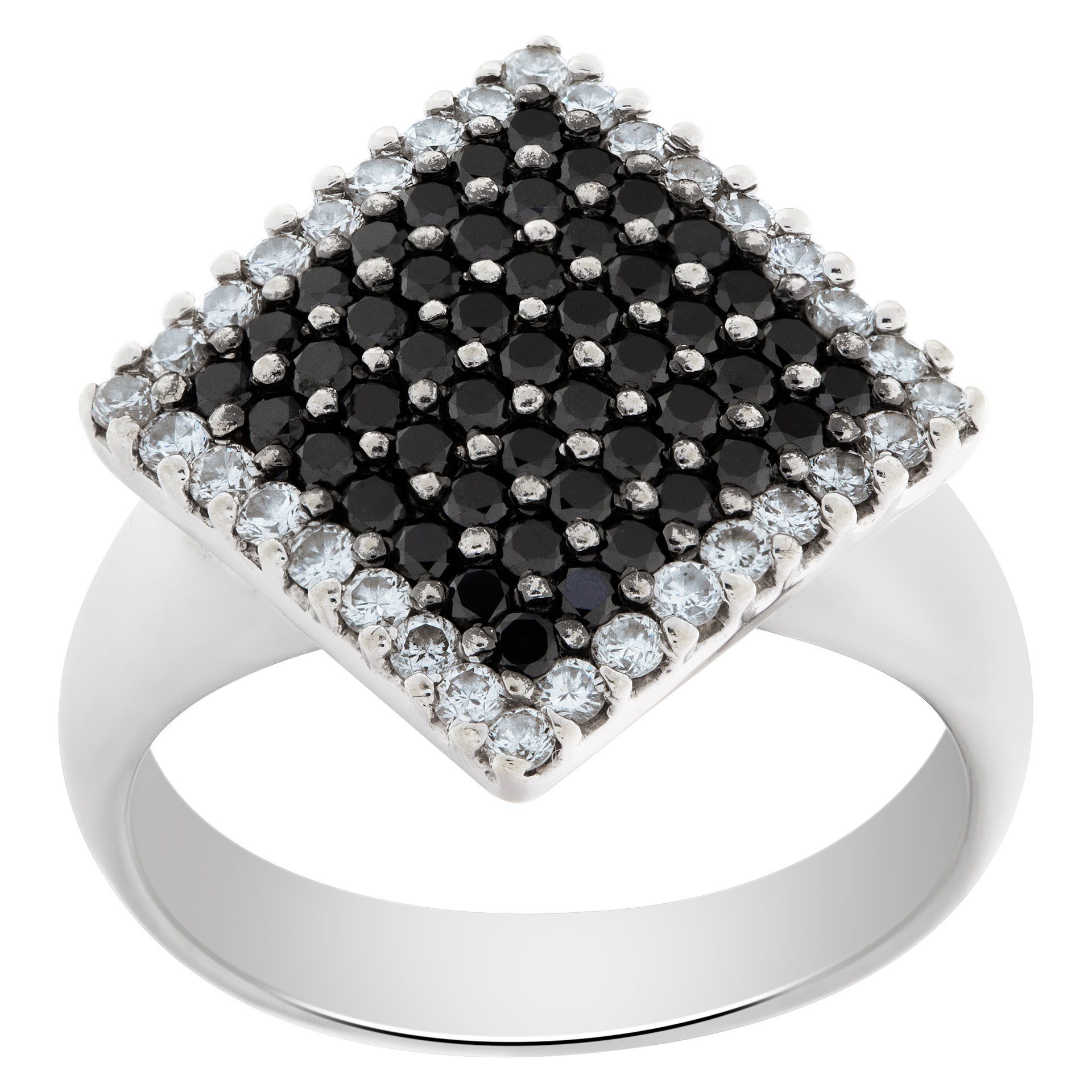 Diamond and Black Hematite Ring in 18k White Gold For Sale
