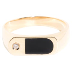 Diamond and Black Onyx Inlay Vintage Men's Signet Ring in 9 Carat Yellow Gold