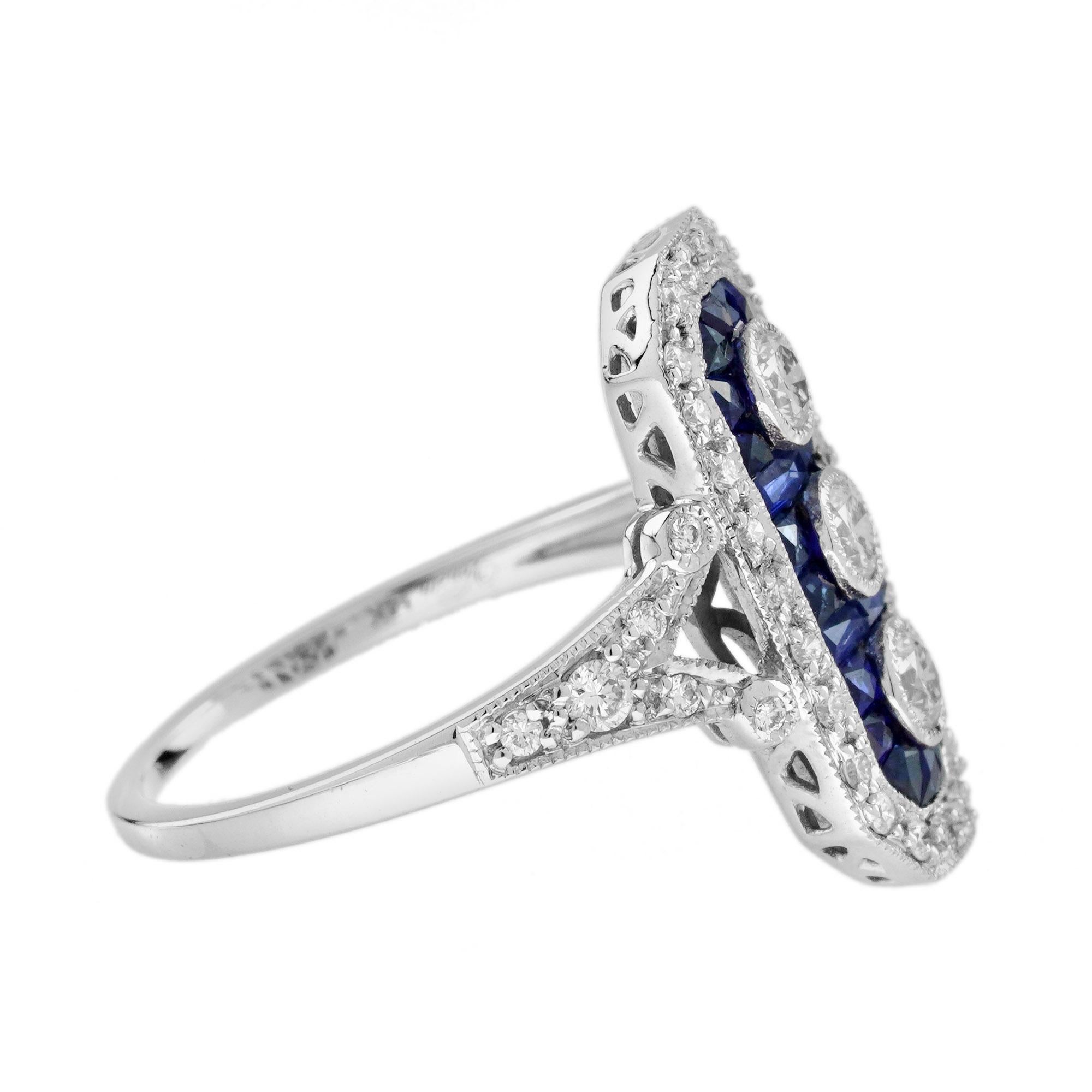 Bague à trois pierres de style Art déco en or blanc 18 carats avec diamants et saphirs bleus en vente 2