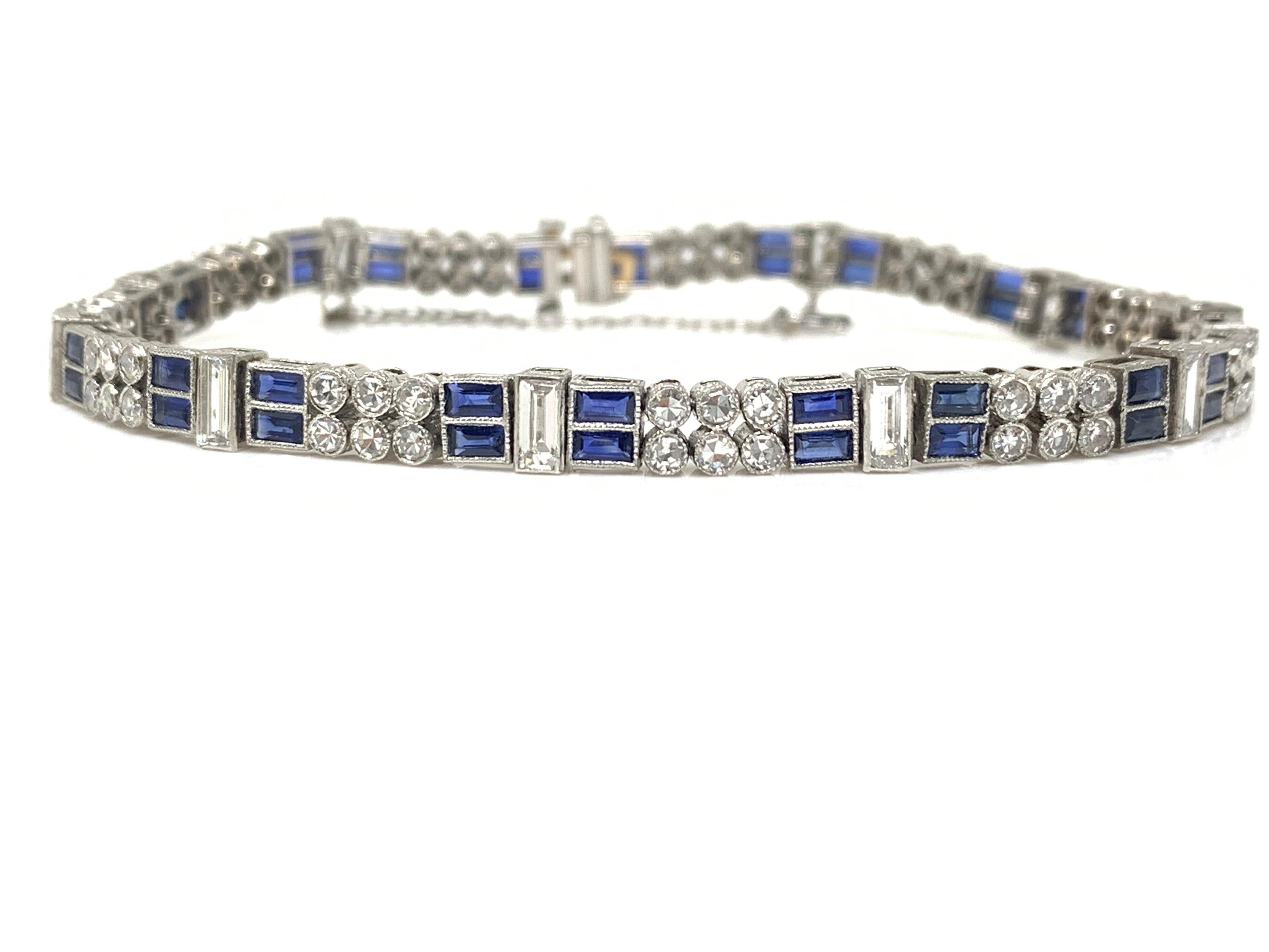 Diamond and Blue Sapphire Bracelet in Platinum For Sale 4