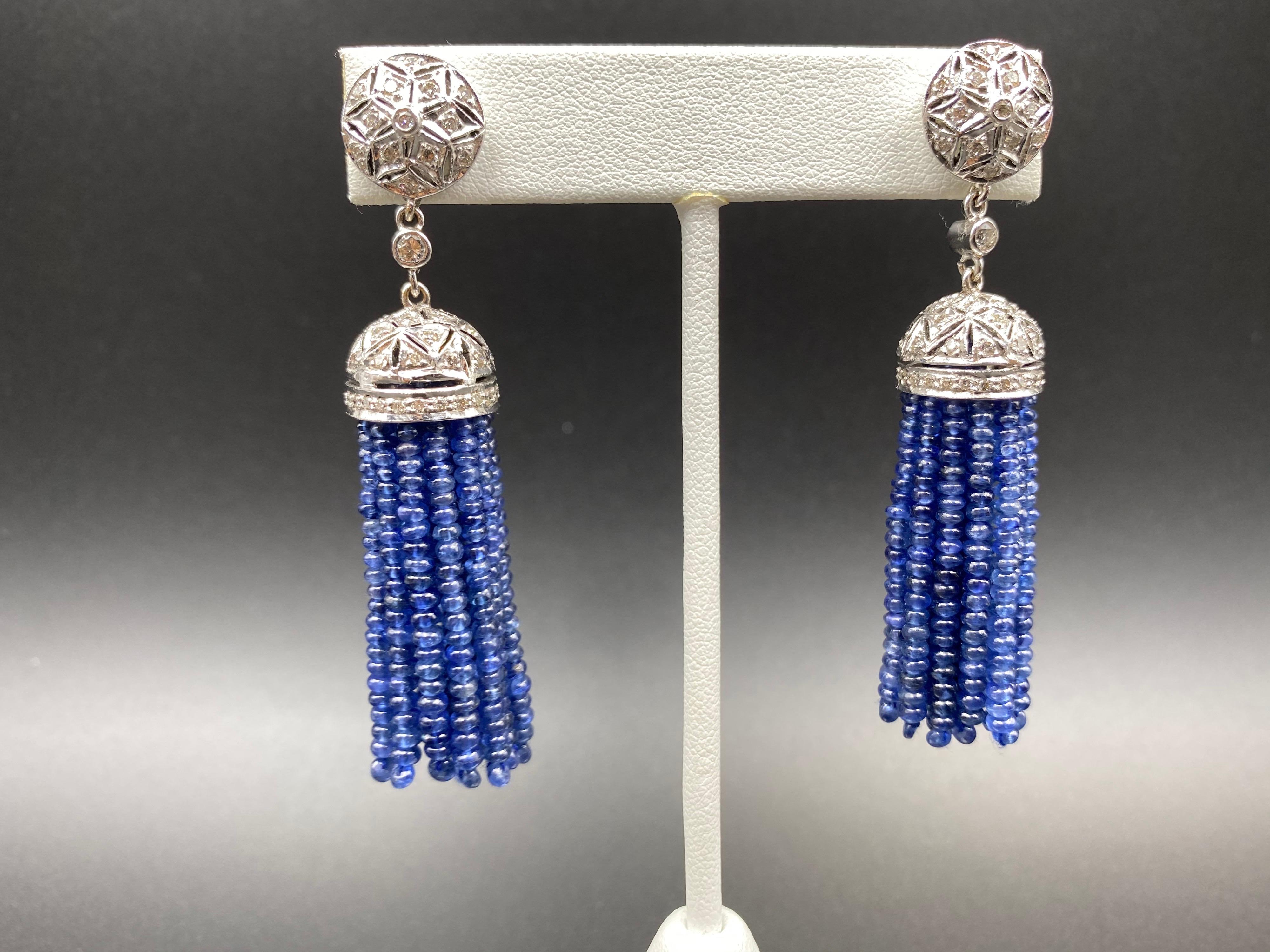 Diamond and Blue Sapphire Drop Earring in 18 Karat White Gold In New Condition For Sale In New York, NY
