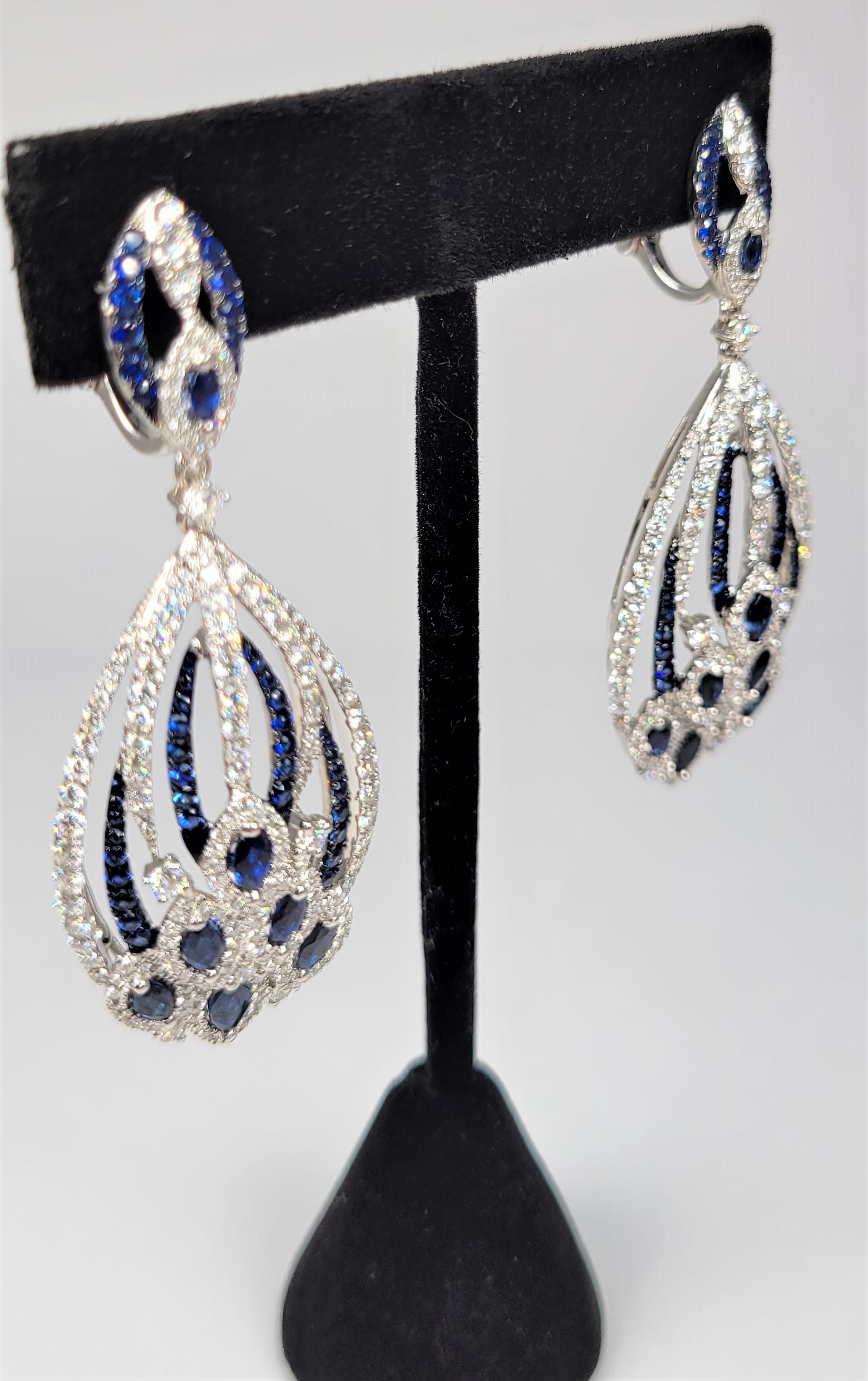 Diamond and Blue Sapphire Earrings in 18 Karat White Gold In Good Condition For Sale In Dallas, TX