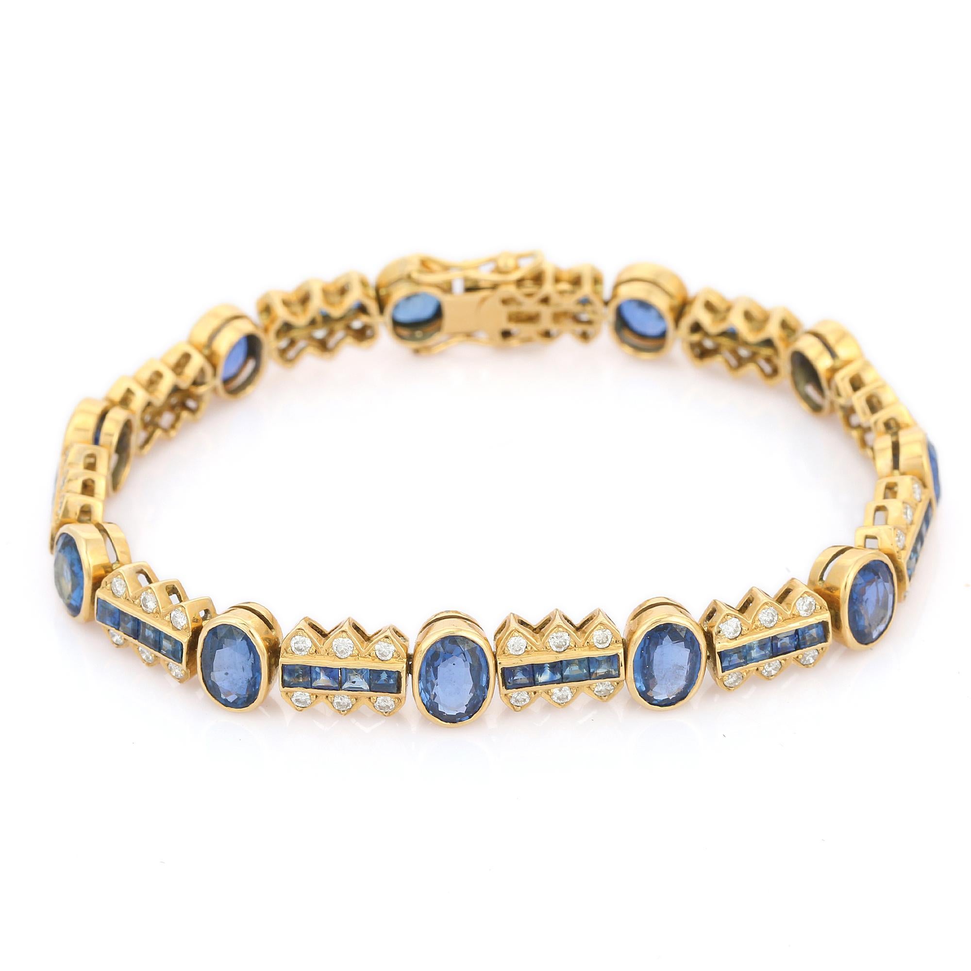 Diamond and Blue Sapphire Oval Cut Wedding Bracelet in 18K Yellow Gold For Sale 3