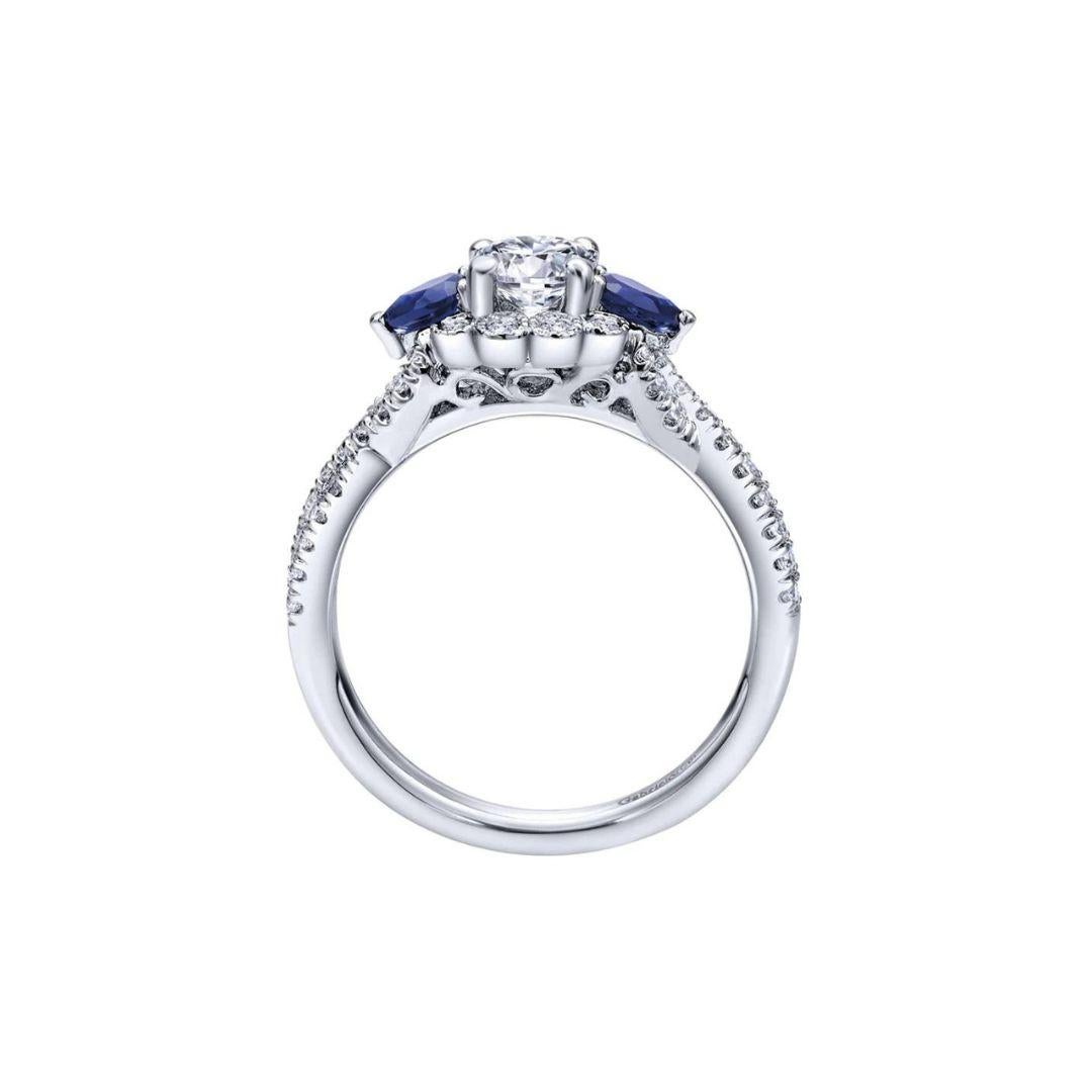 Round Cut Diamond and Blue Sapphire White Gold Engagement Ring For Sale