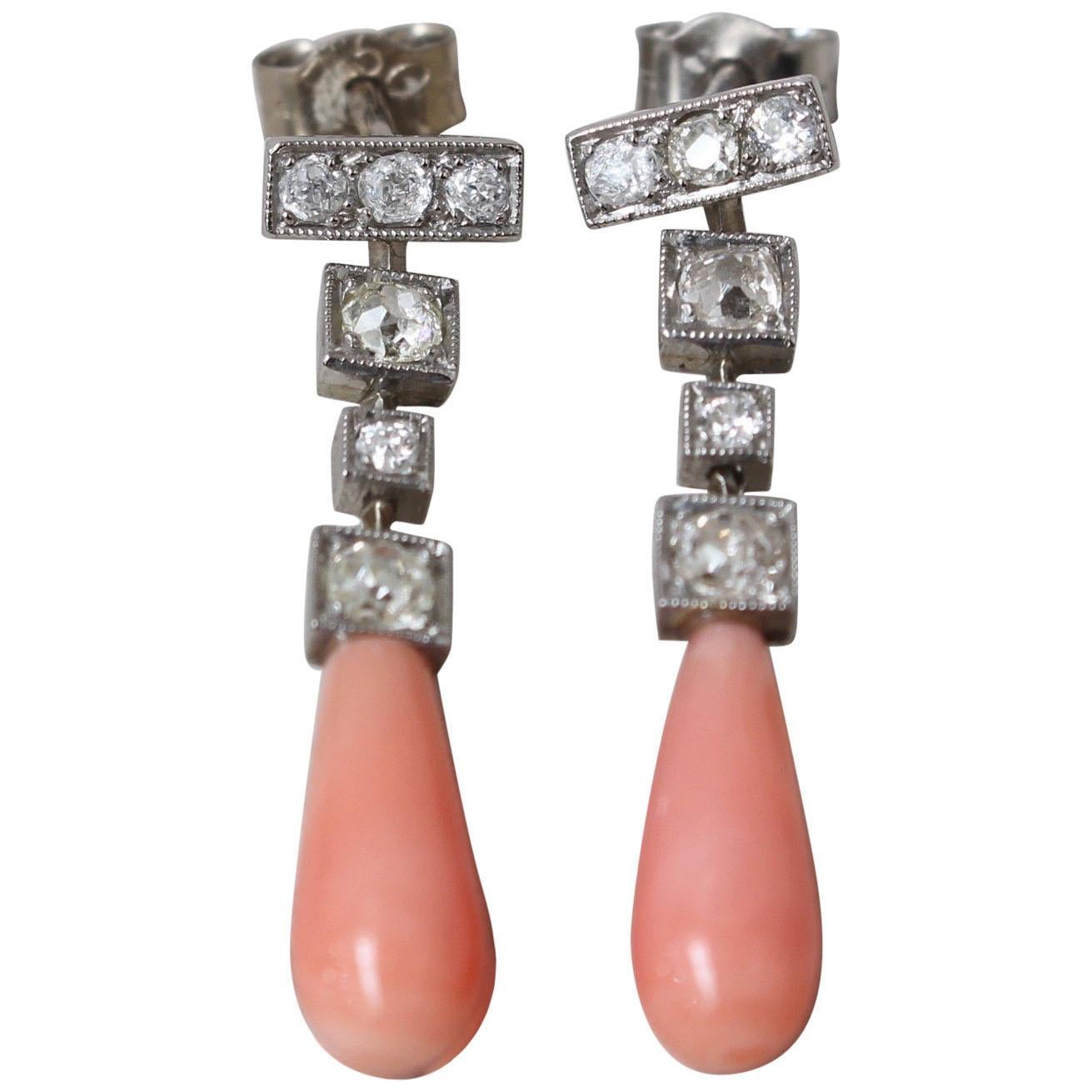 Diamond and Coral Art Deco 18-Carat White Gold Earrings, circa 1950s