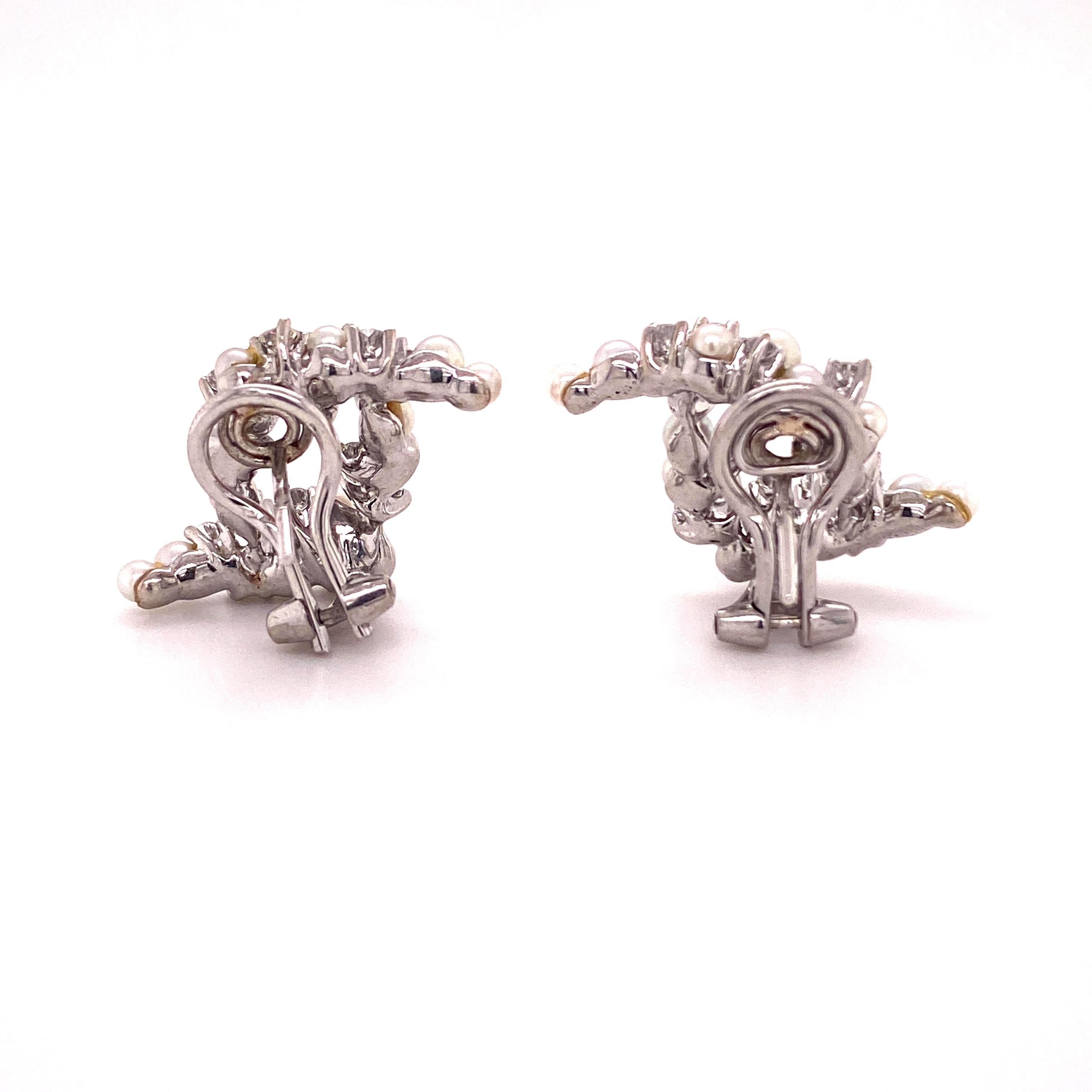 Brilliant Cut Diamond and Cultured Pearl Earrings in White Gold 750