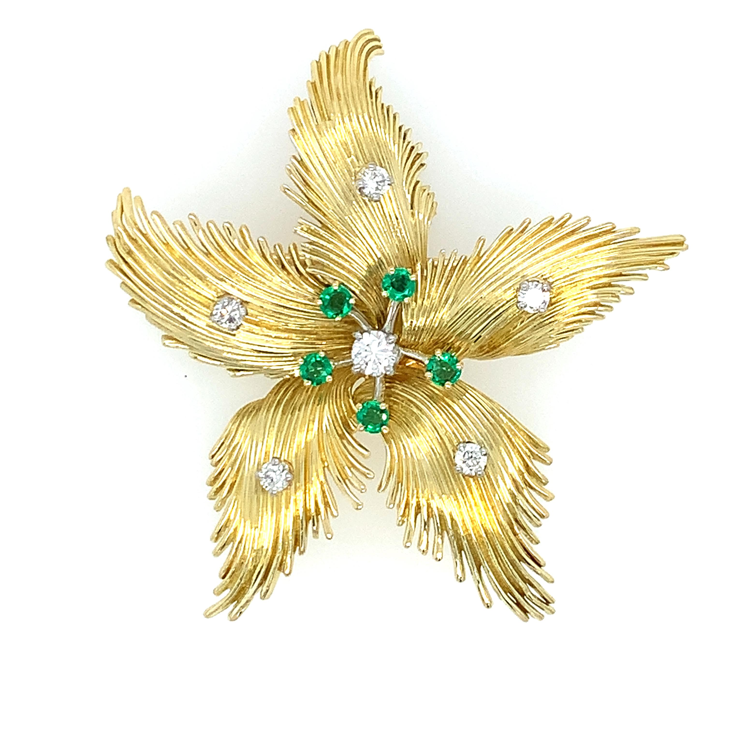Women's or Men's Diamond and Emerald 18K Yellow Gold Floral Brooch  For Sale