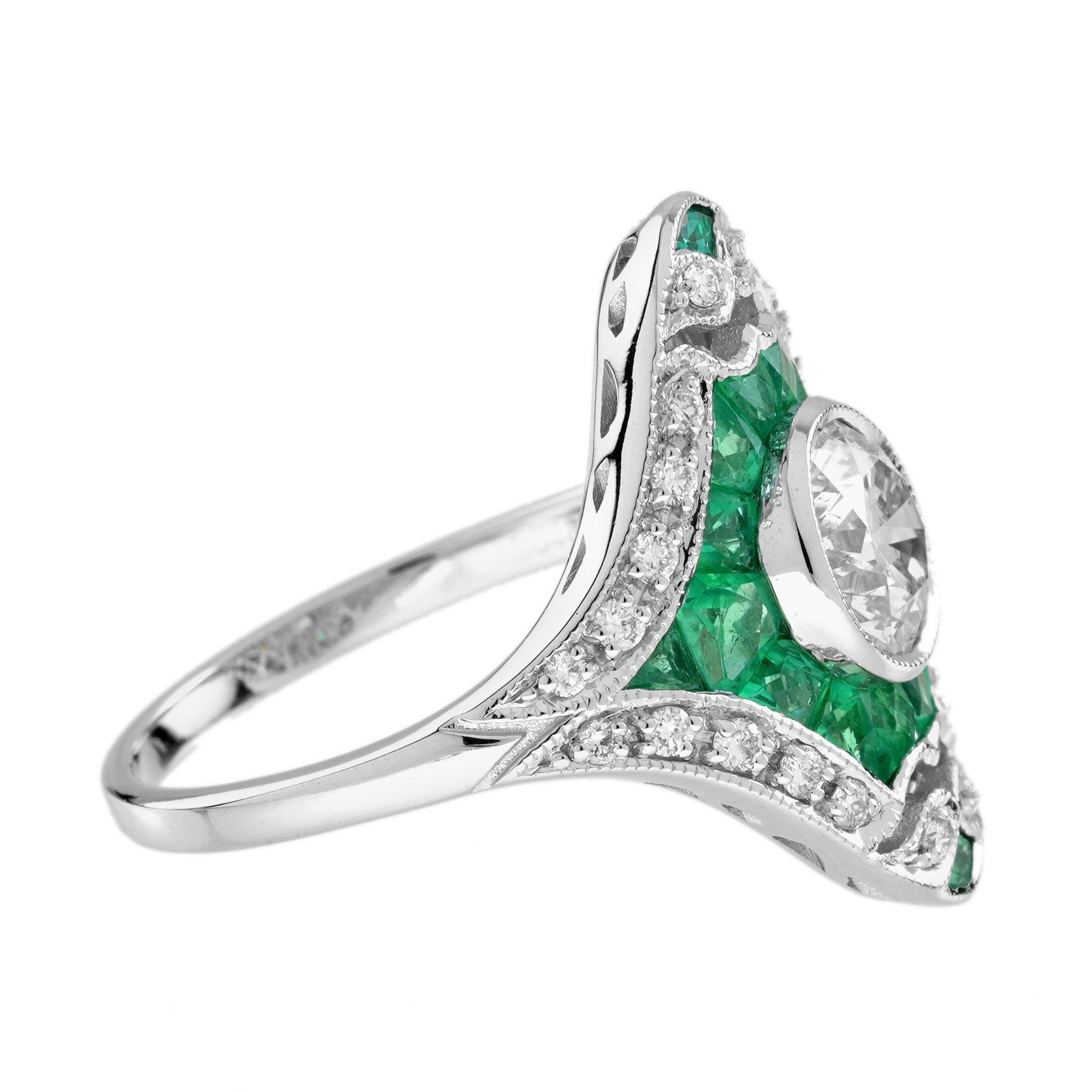 Diamond and Emerald Art Deco Style Dinner Ring in 18K White Gold In New Condition For Sale In Bangkok, TH