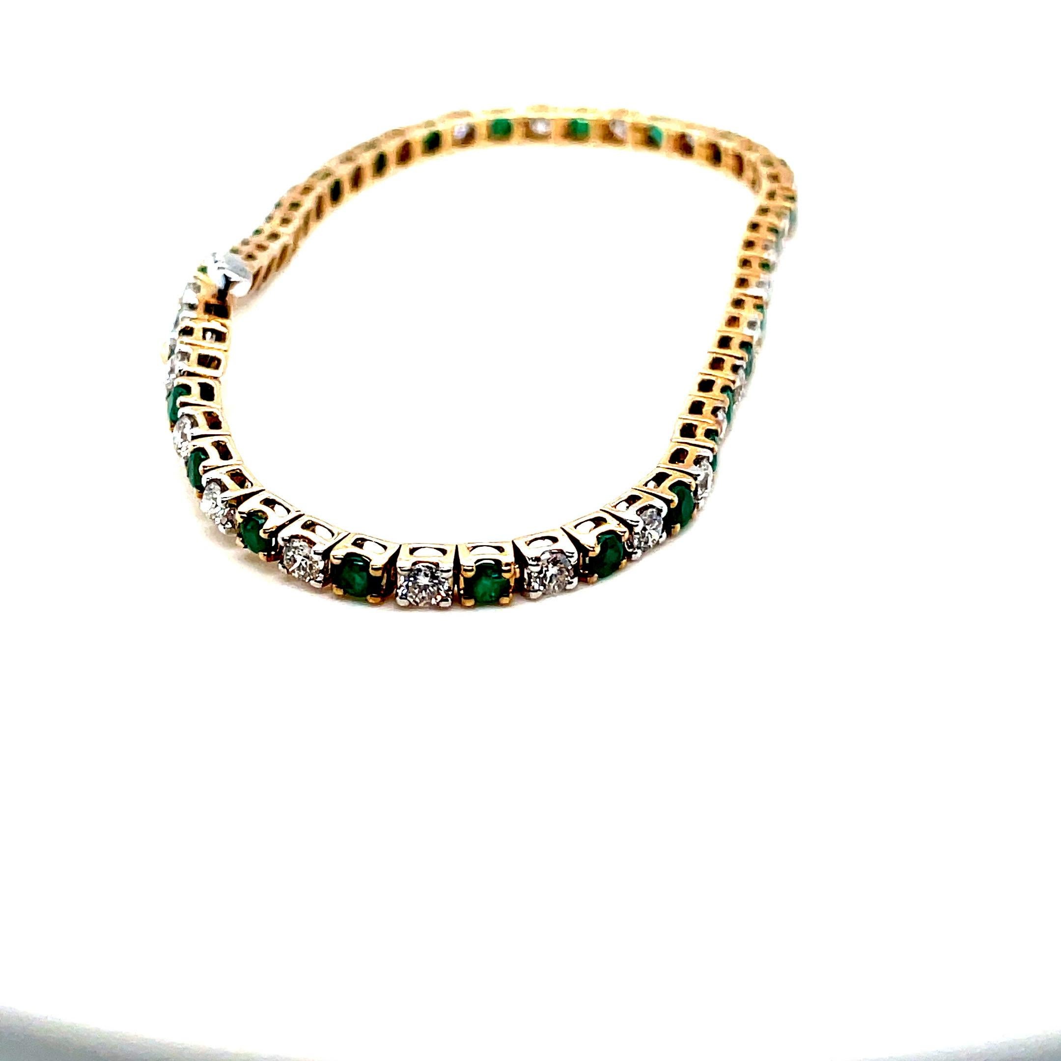Diamond and Emerald Bracelet 9k Yellow Gold For Sale 12