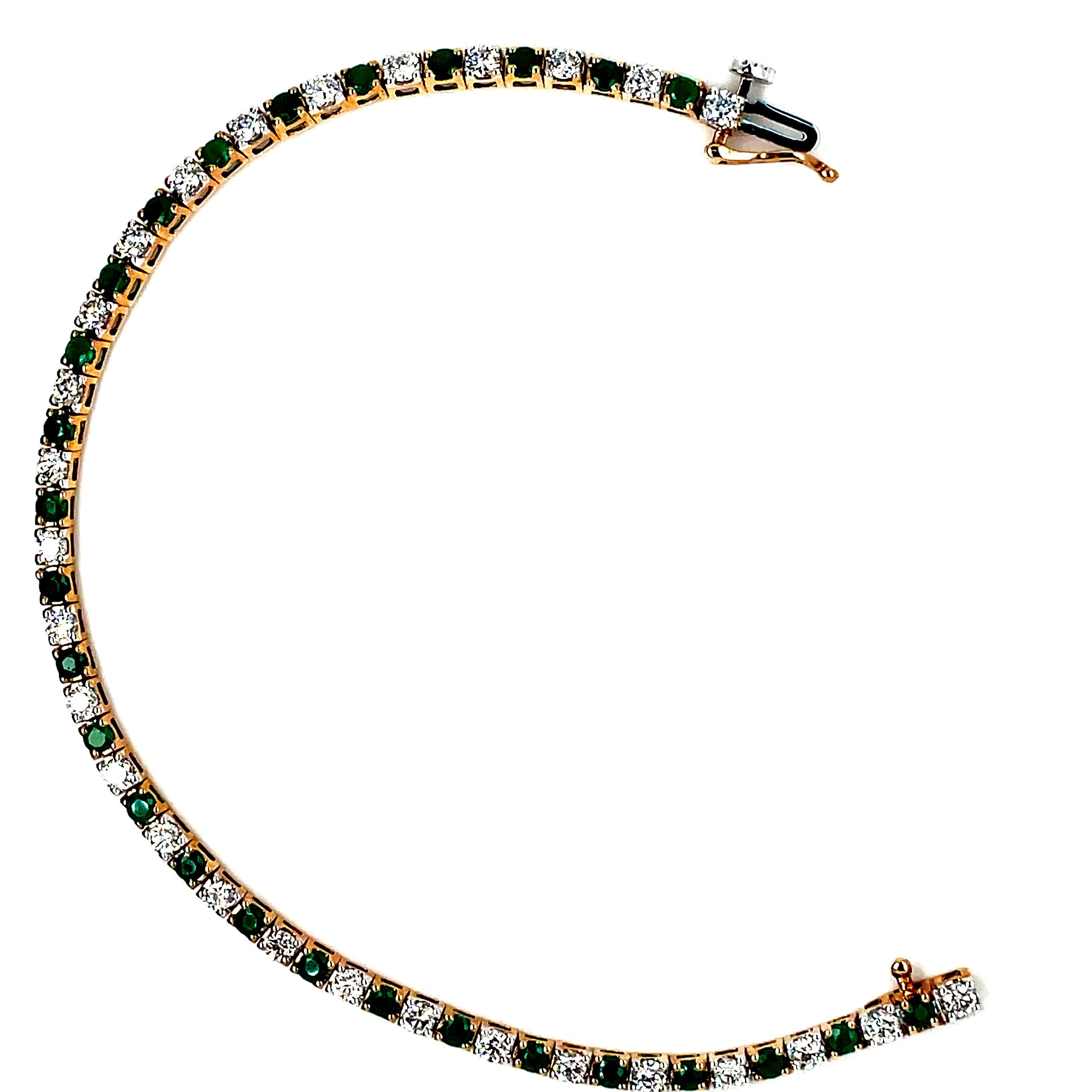 Diamond and Emerald Bracelet 9k Yellow Gold For Sale 2