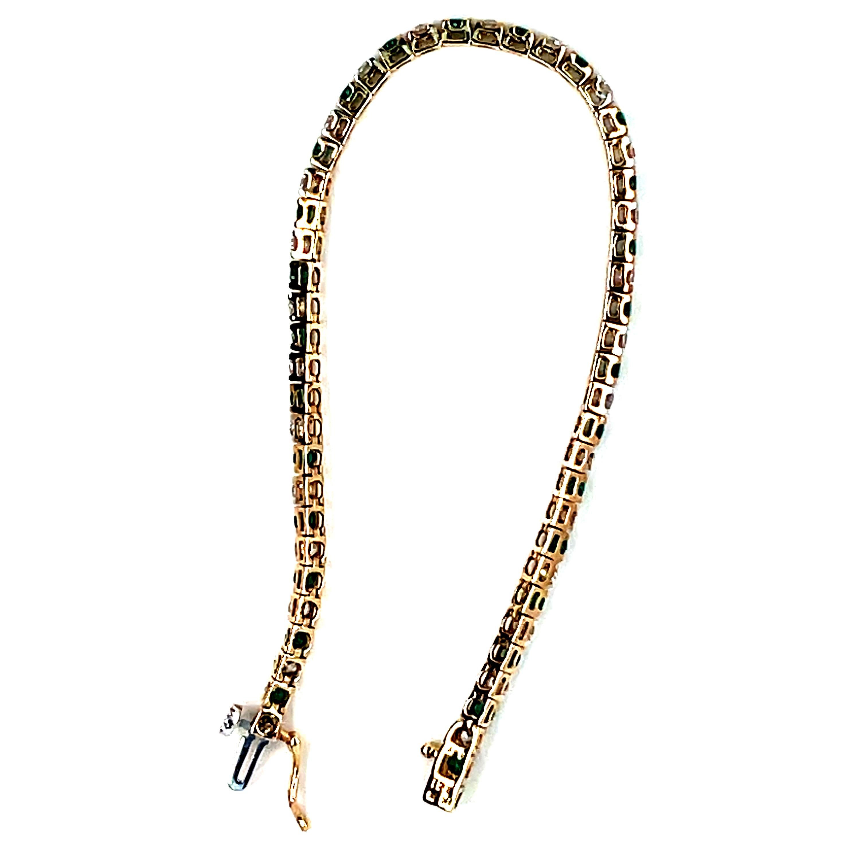 Diamond and Emerald Bracelet 9k Yellow Gold For Sale 3