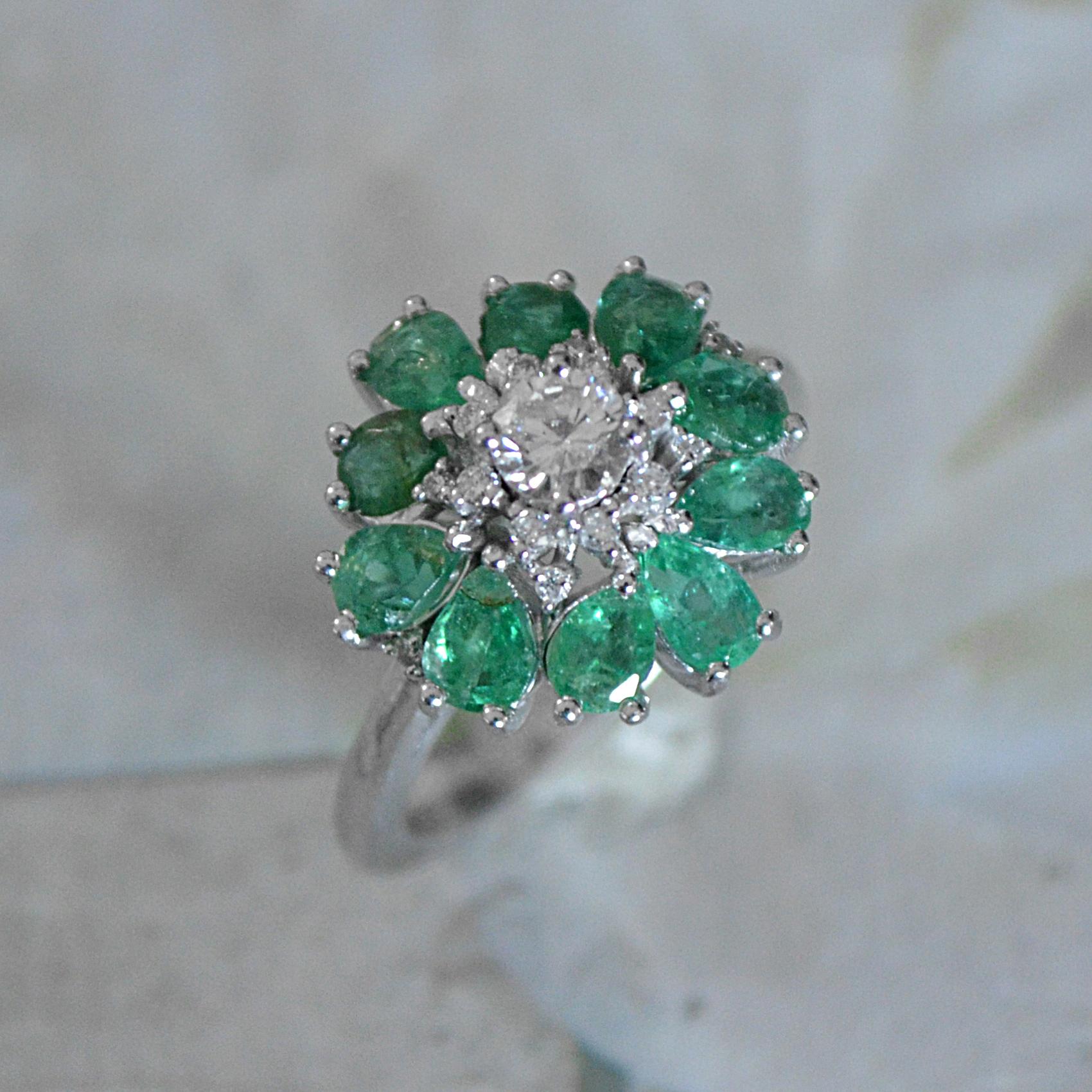 Diamond and Emerald Cocktail Ring, Vintage Look In New Condition For Sale In West Hollywood, CA