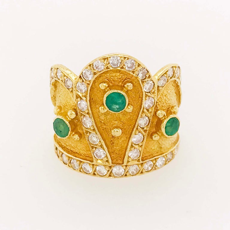 Round Cut Crown Emerald Ring w Diamonds 18k Custom Royal Crown Ring made for a Princess For Sale