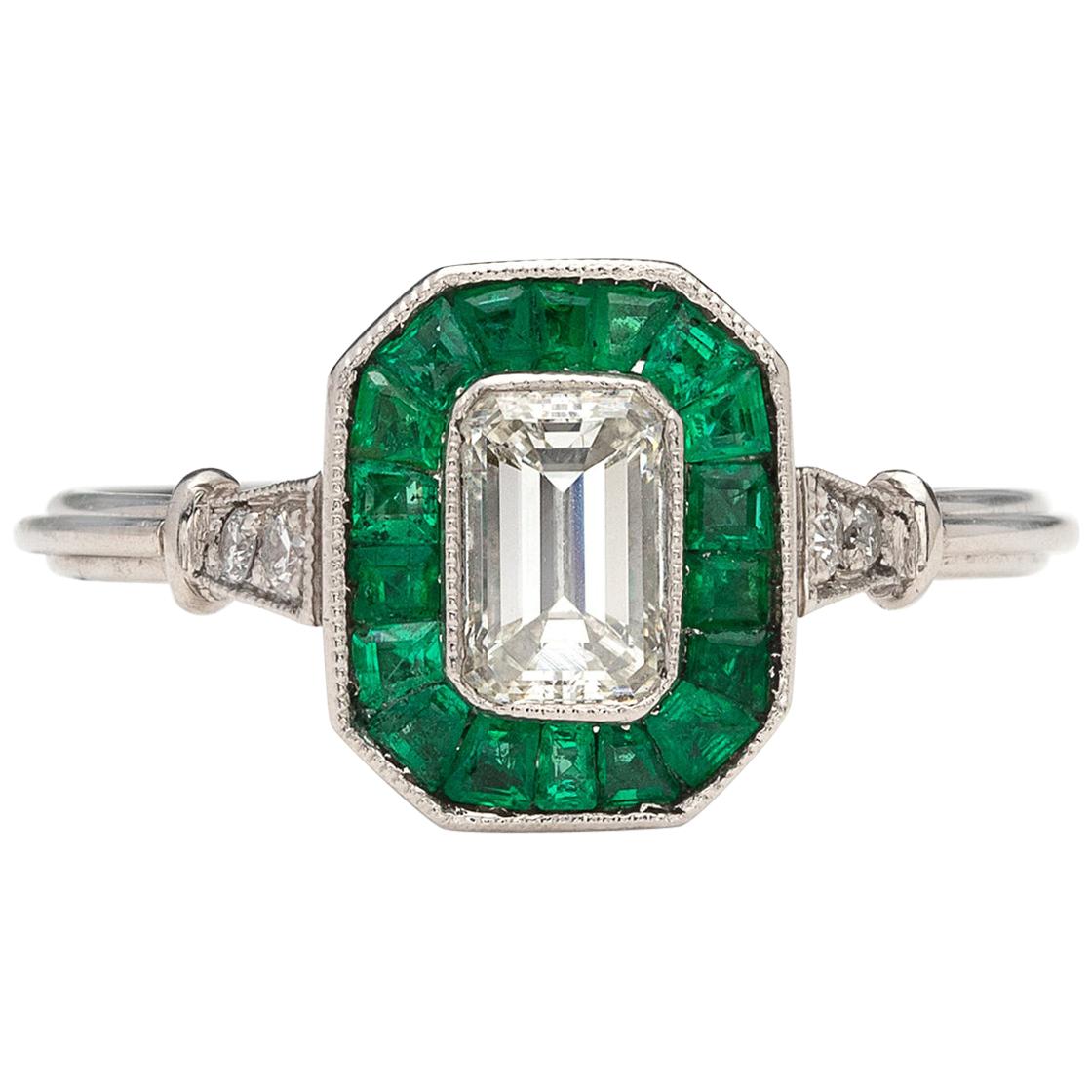 Diamond and Emerald Deco Style Ring For Sale