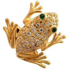 Diamond and Emerald Frog Pin in 18 Karat Yellow Gold