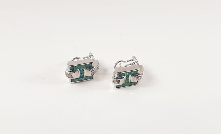 Baguette Cut Diamond and Emerald Hoops Earrings in 18 Karat White Gold with H Design For Sale