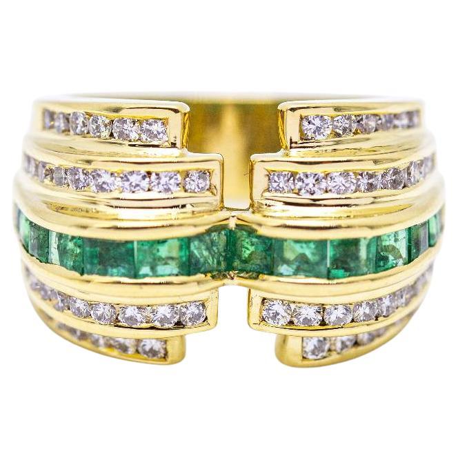 Diamond and Emerald LAZZO Ring For Sale