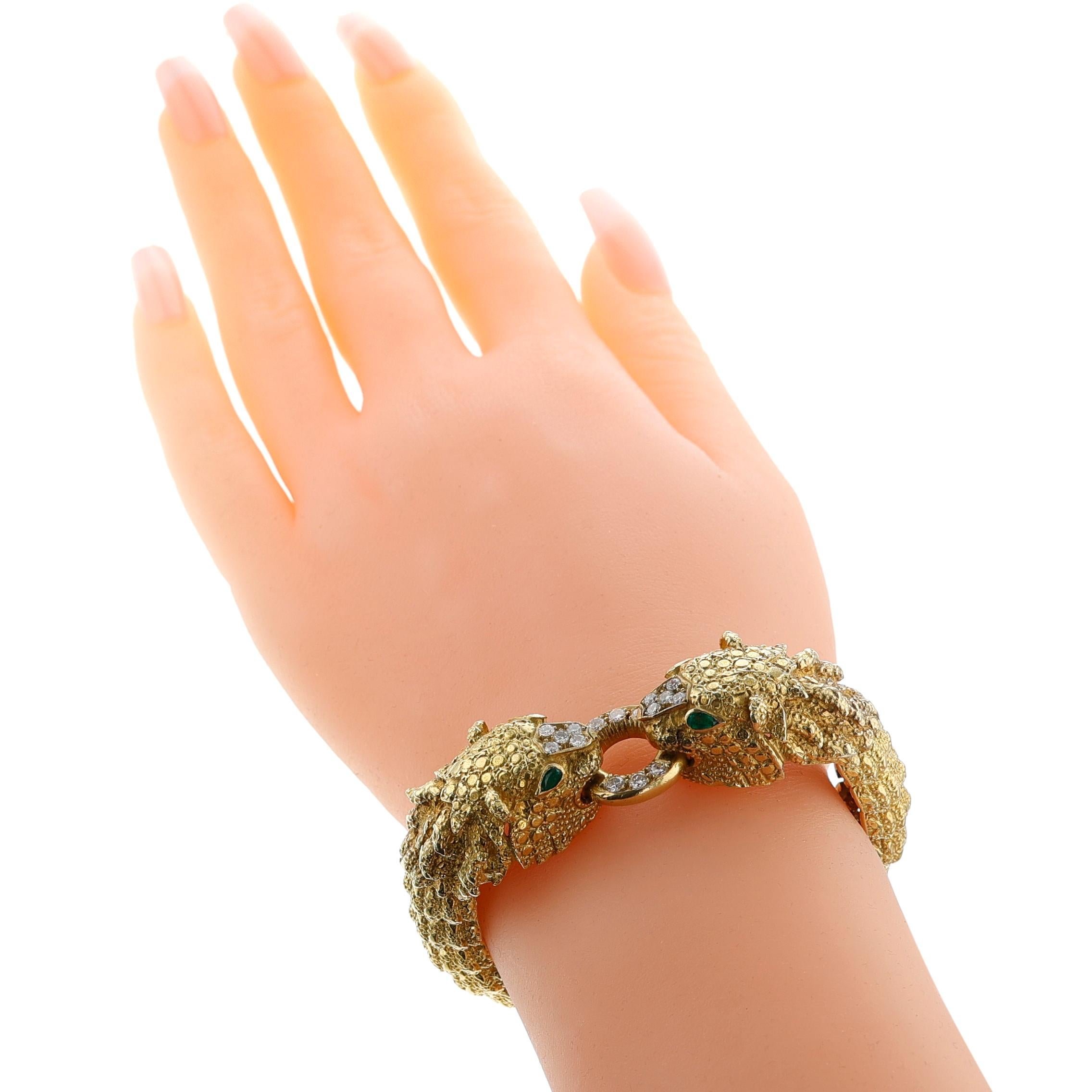 Manschettenknopf mit Diamant und Smaragd, 18k im Angebot 4