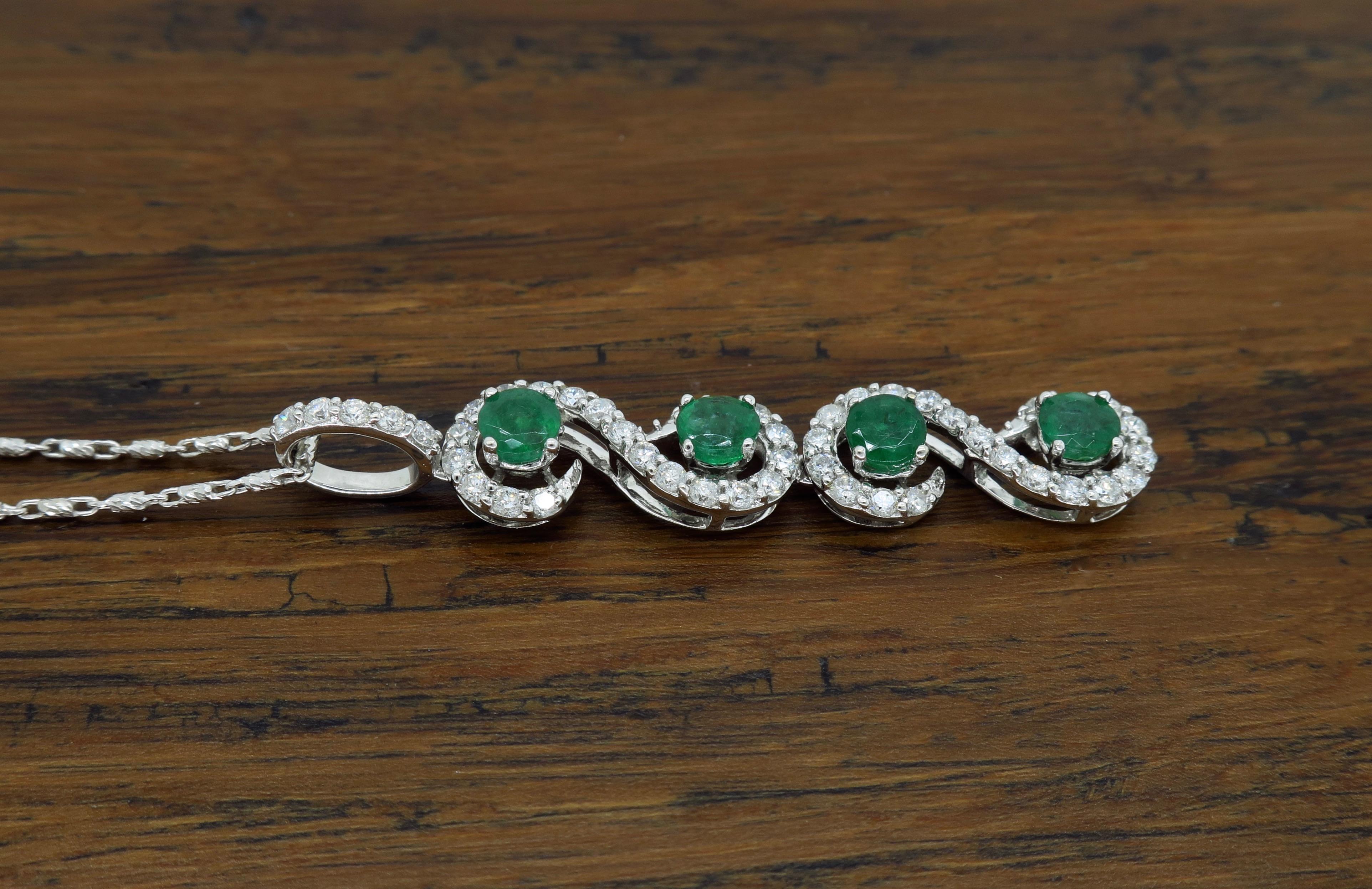 Diamond and Emerald Pendant Necklace In New Condition In Webster, NY