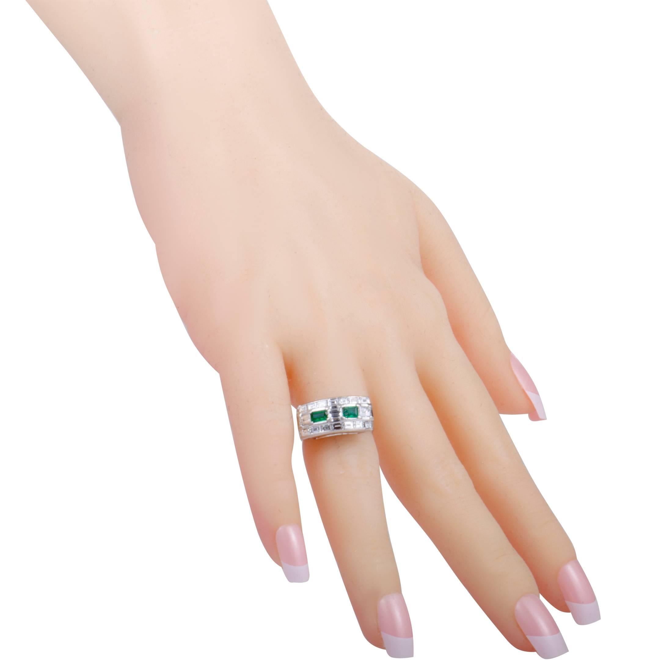 Women's Diamond and Emerald Rectangular Platinum Ring