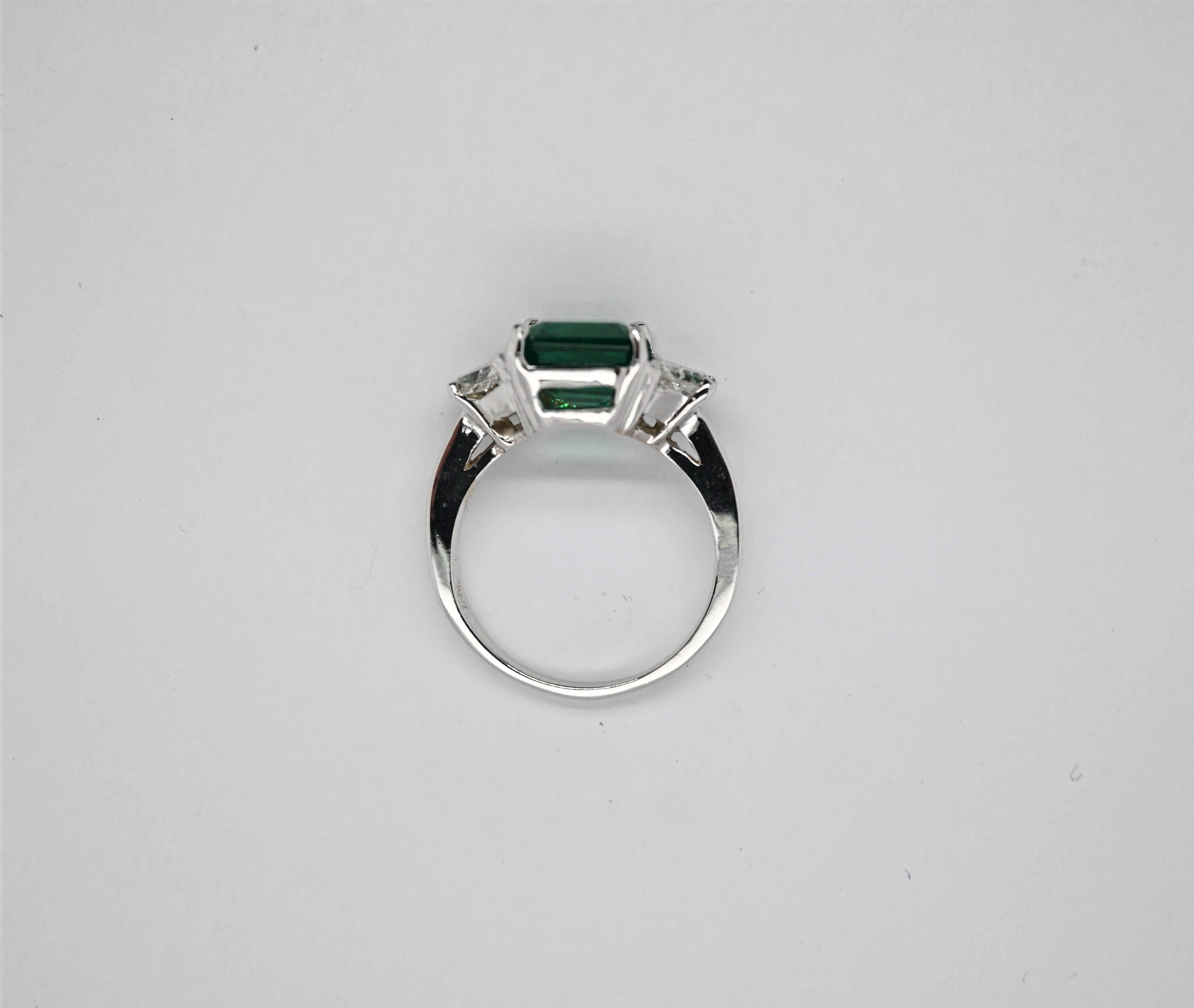 Emerald Cut Diamond and Emerald Ring For Sale