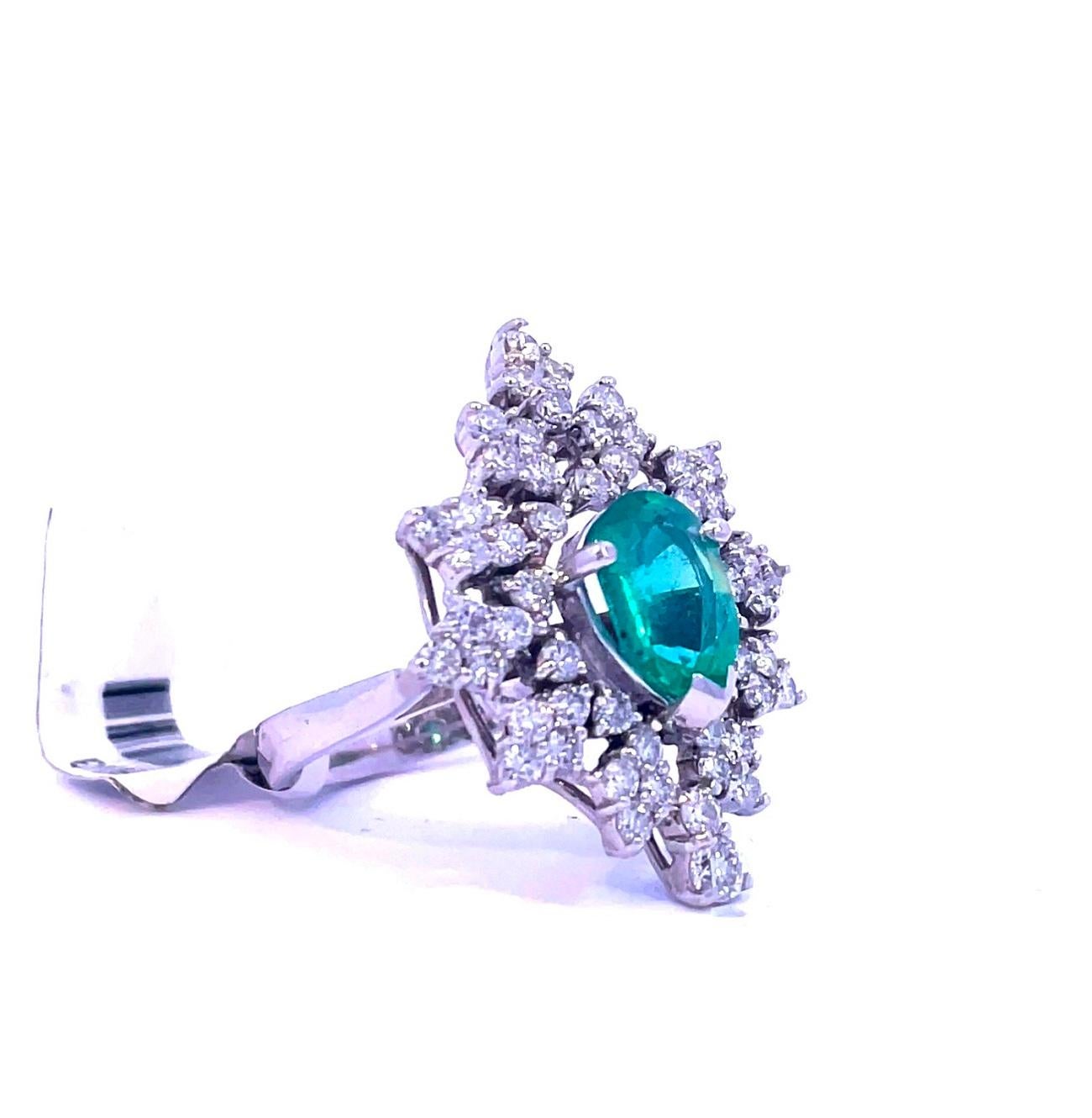 Round Cut Diamond and Emerald Ring For Sale