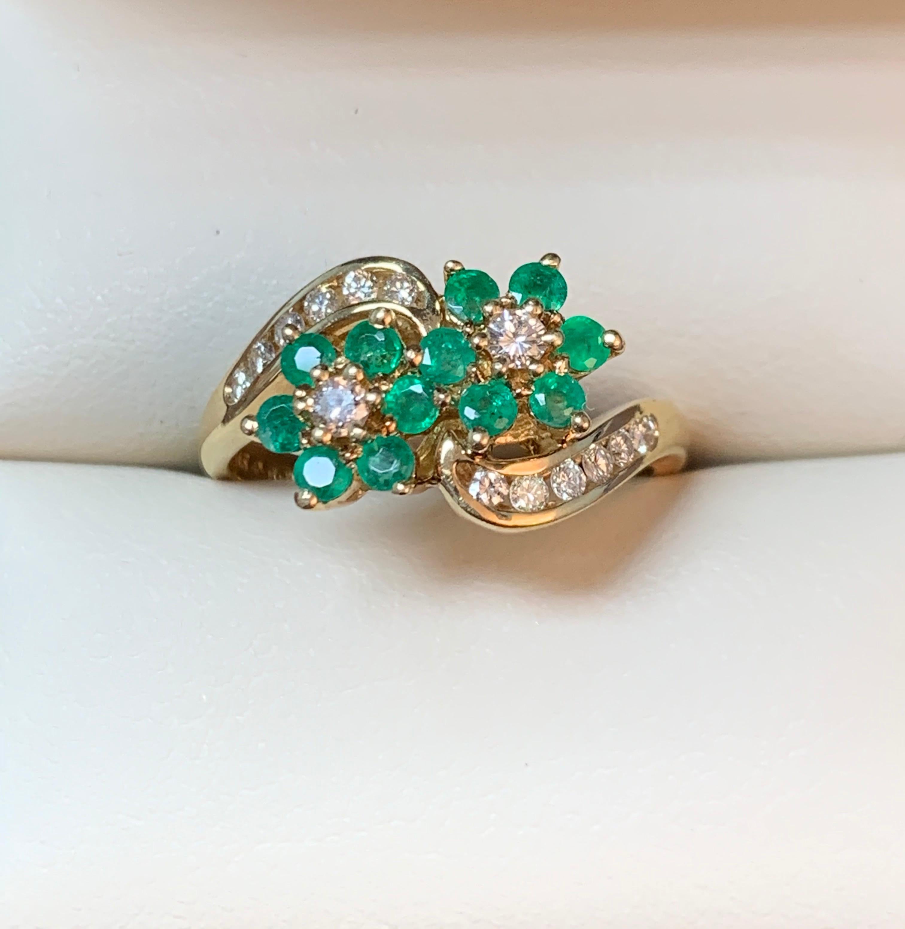 Diamond and Emerald Ring in 14 Karat Yellow Gold. 3