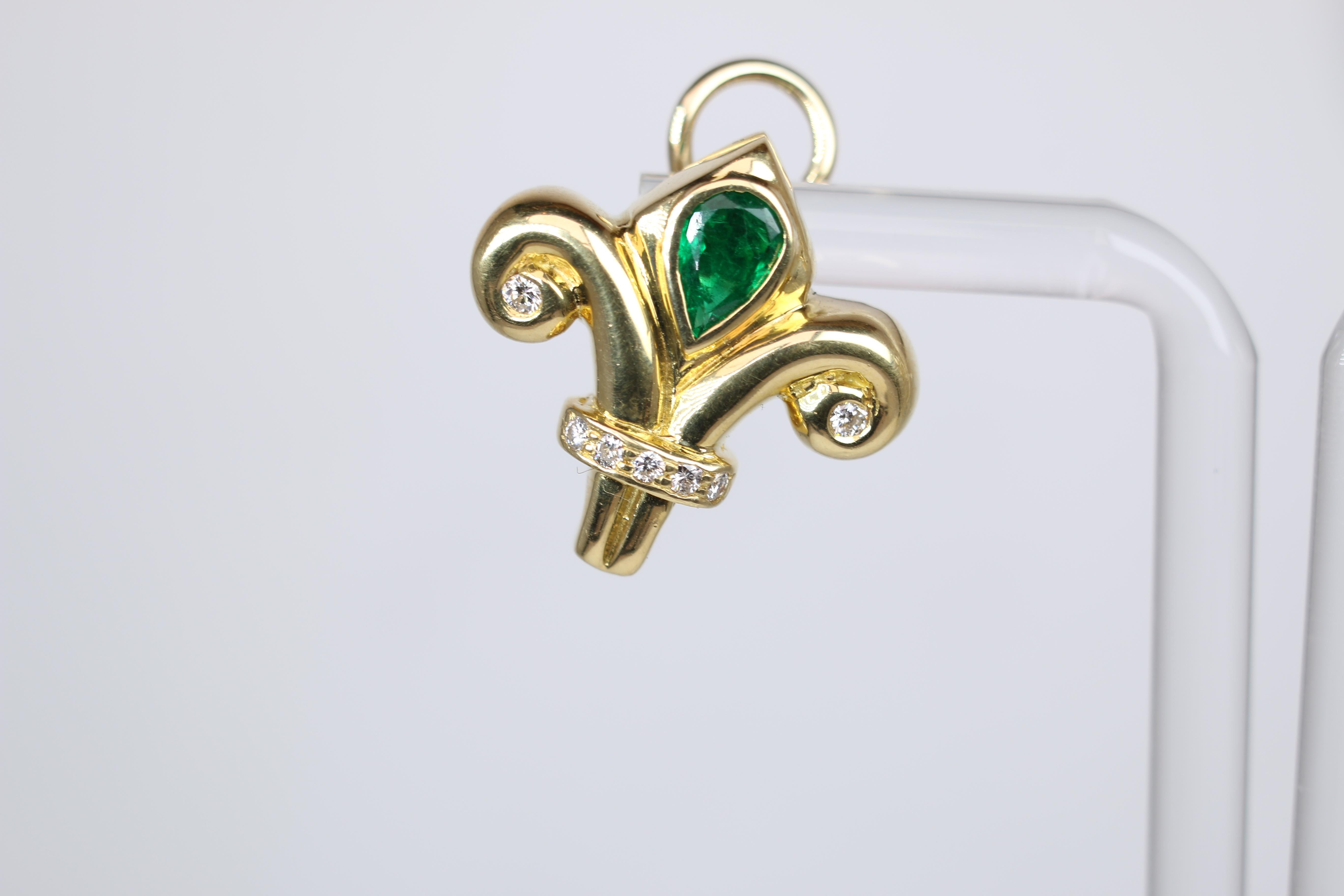 Modern Diamond and Emerald Tulip Earrings For Sale