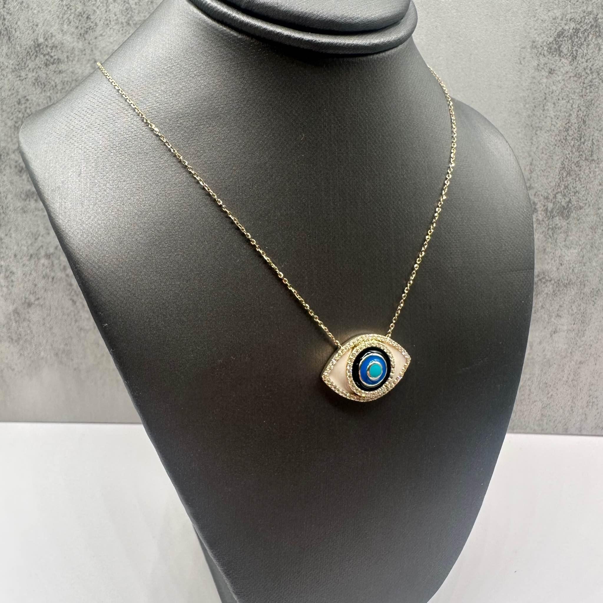 Collier œil du mal en or jaune 14kt avec diamants et émail - 0.40ctw Diamants, New Neuf - En vente à West Hempstead, NY