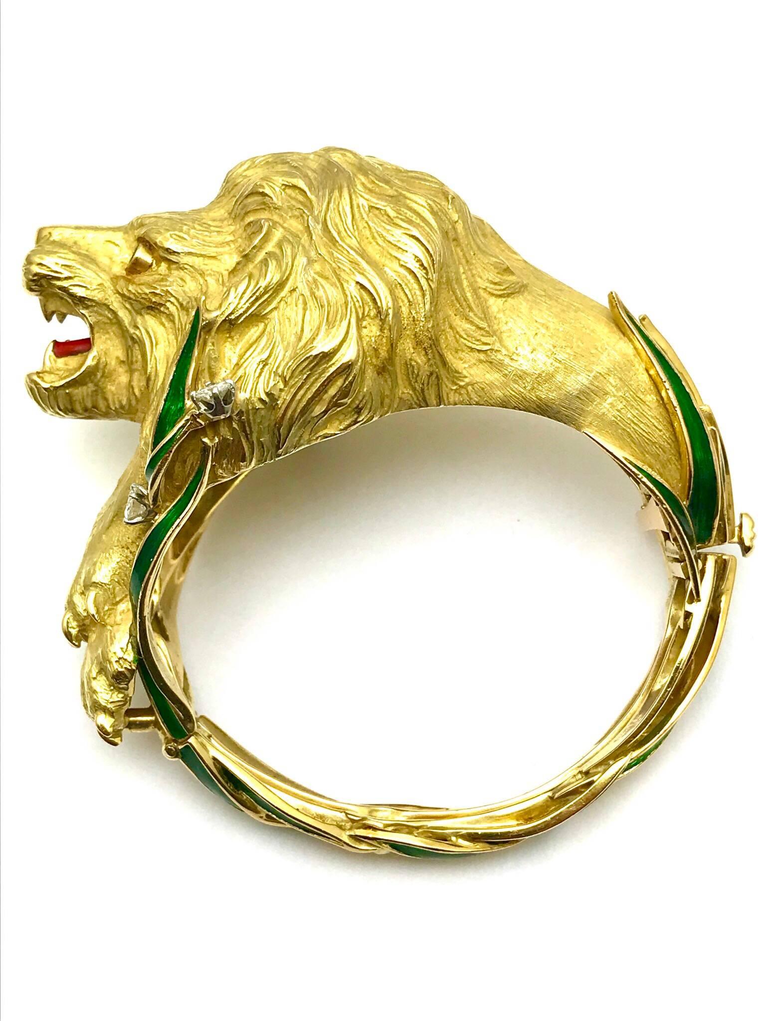 Diamond and Enamel Yellow Gold Lion Bangle Bracelet In Excellent Condition In Chevy Chase, MD