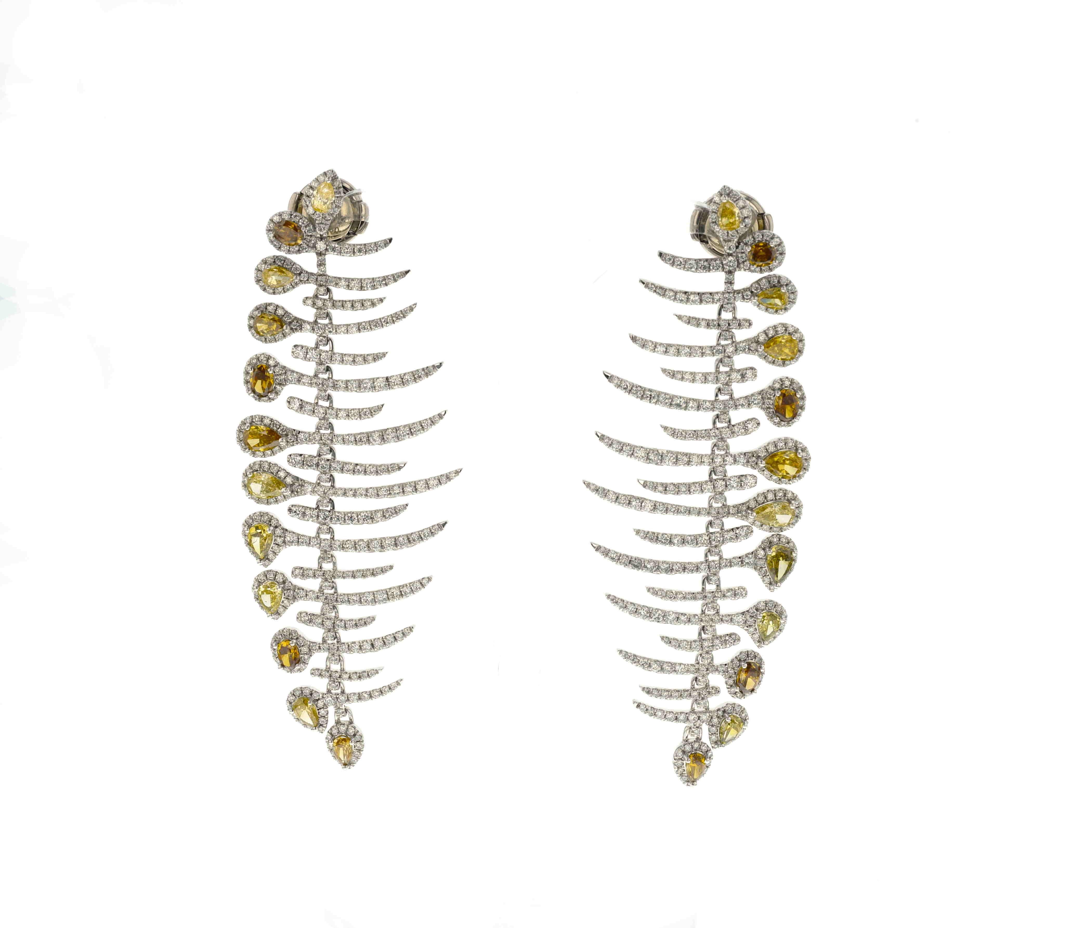 Contemporary Diamond and Fancy Brown Yellow Diamond Earrings in 18 Karat White Gold For Sale