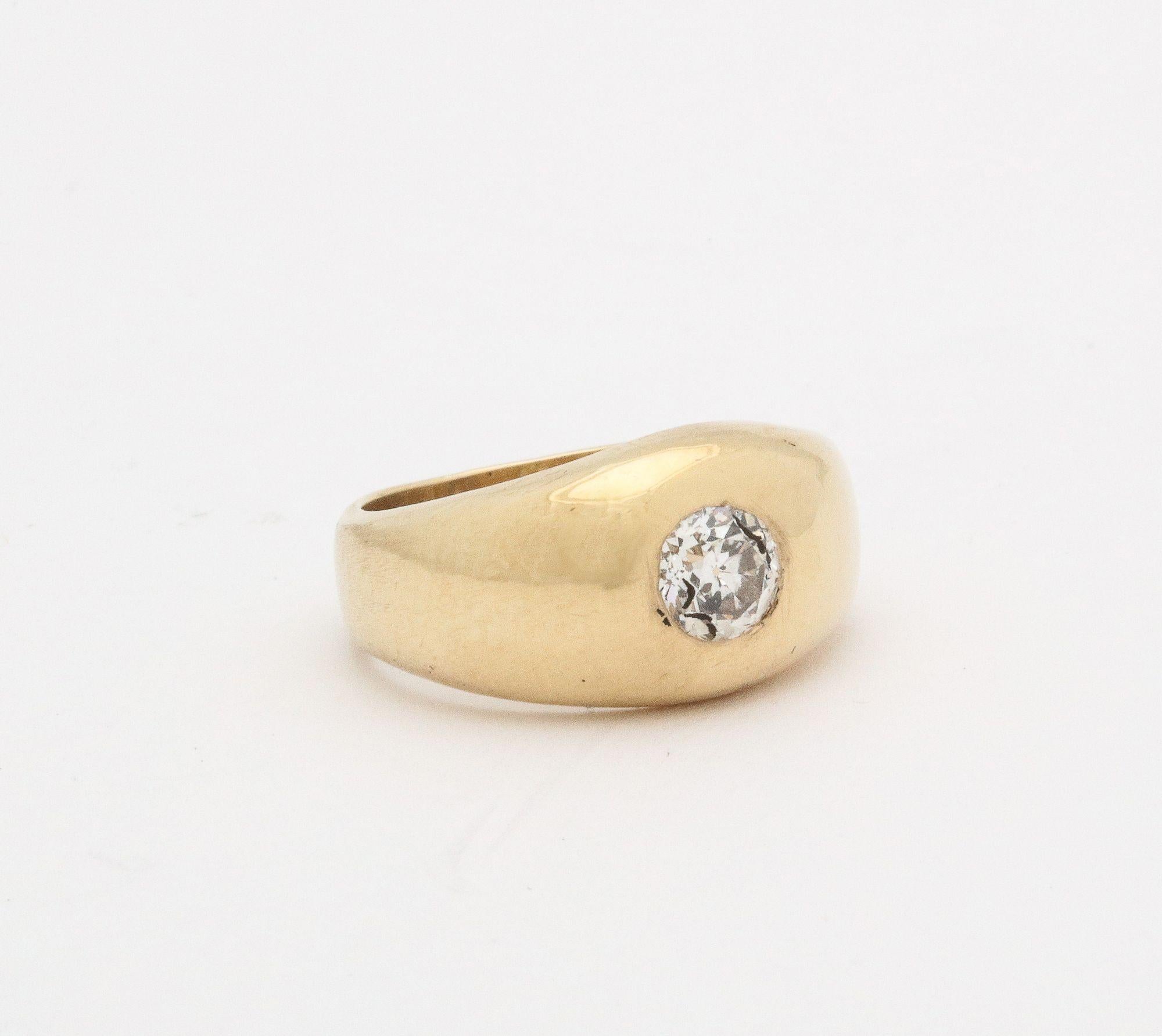 Women's Diamond and Gold Flush Mounted Ring For Sale