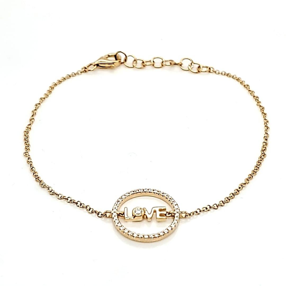 AMOR de diamantes y oro  Pulsera de oro de 18 K ideal como regalo. 


Una pulsera de diamantes que personifica el amor desde todos los aspectos. Consta de 39 rounds  diamantes brillantes talla completa con un peso de 0,12 cts  engastada en oro