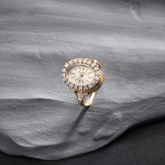 Orologio con anello in oro e diamanti di Bueche Girod