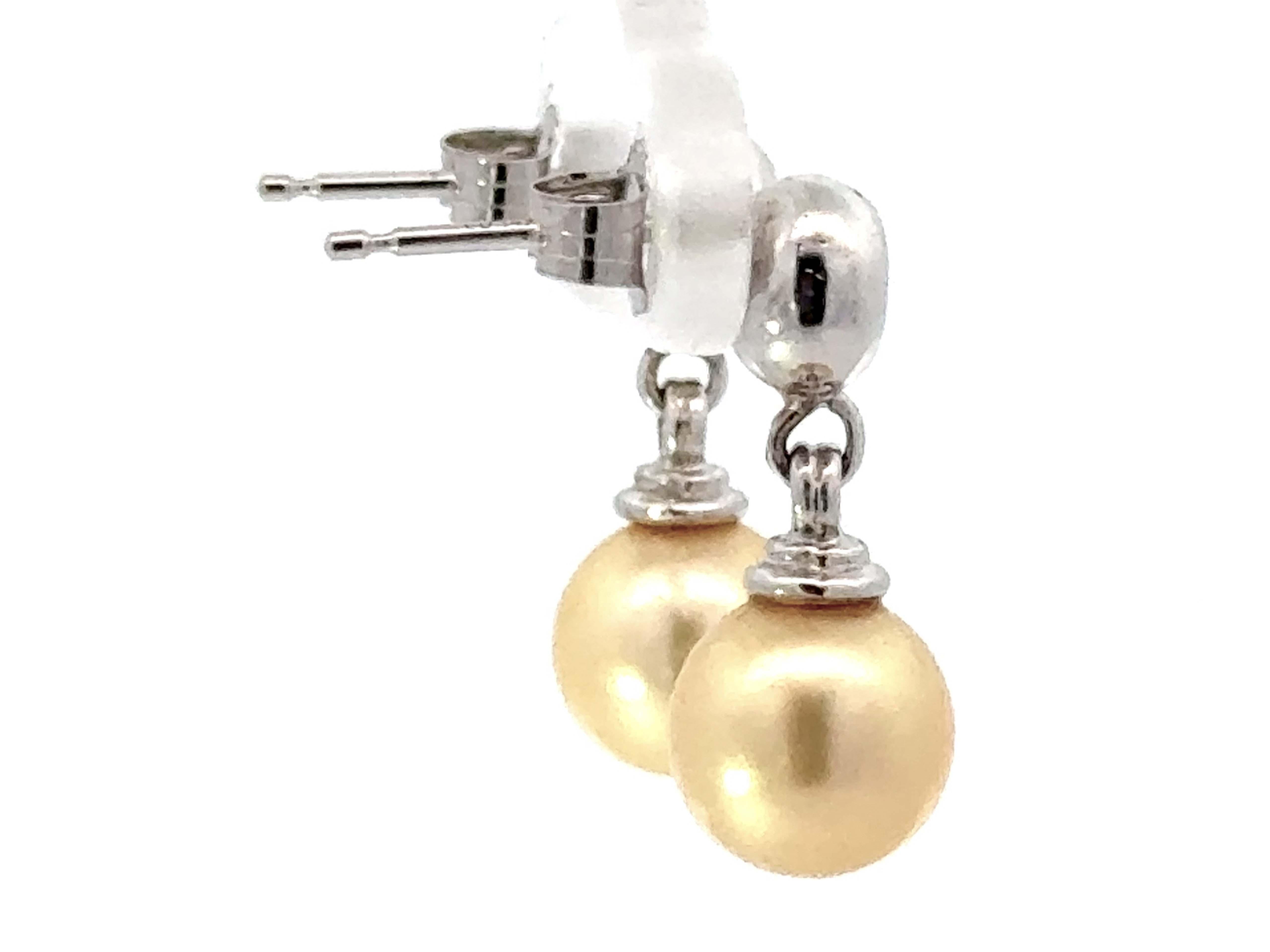 Diamond and Golden Pearl Drop Earrings 14K White Gold In Excellent Condition For Sale In Honolulu, HI