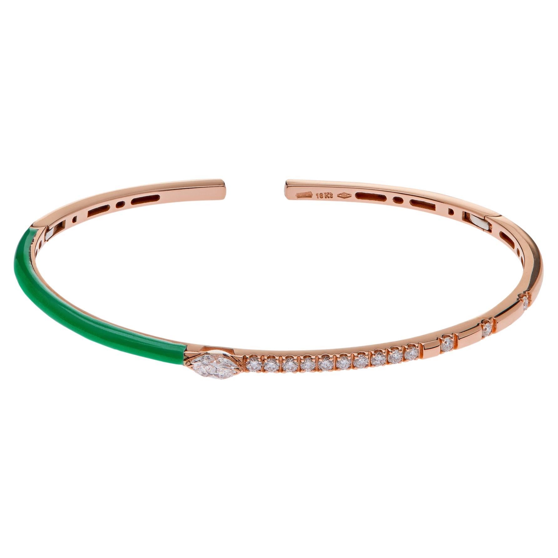 Bracciale con diamanti e smalto verde