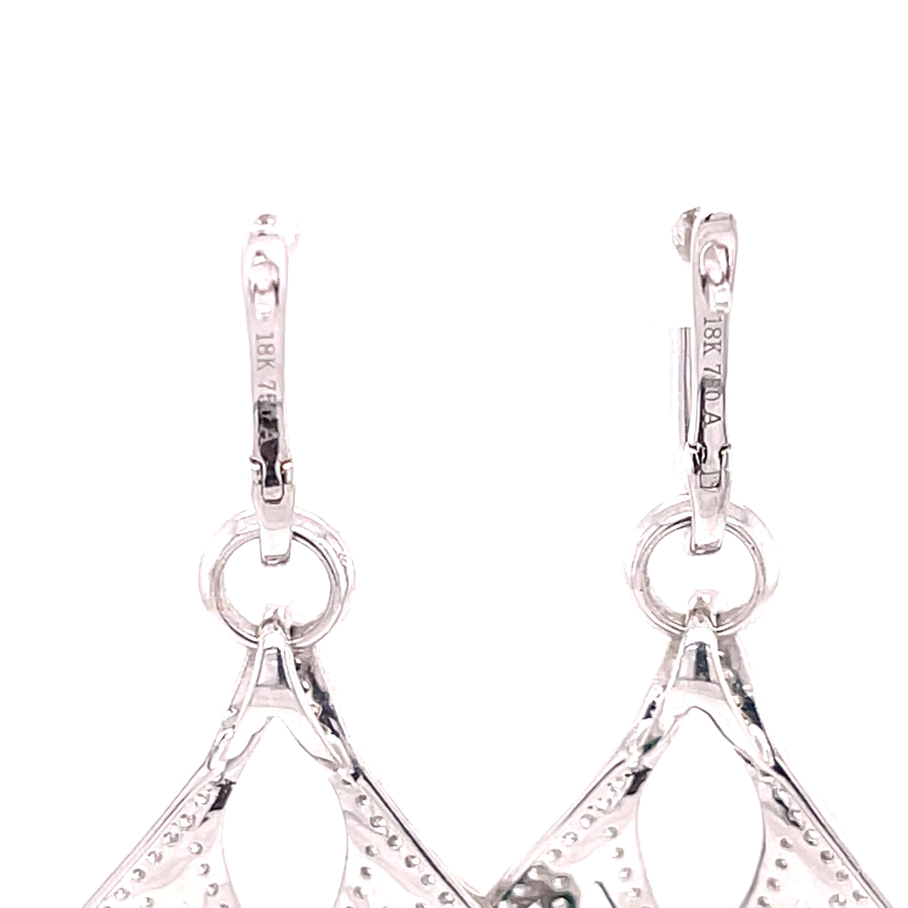 Taglio rotondo Pendente con diamante e Greene & Greene Stone in vendita
