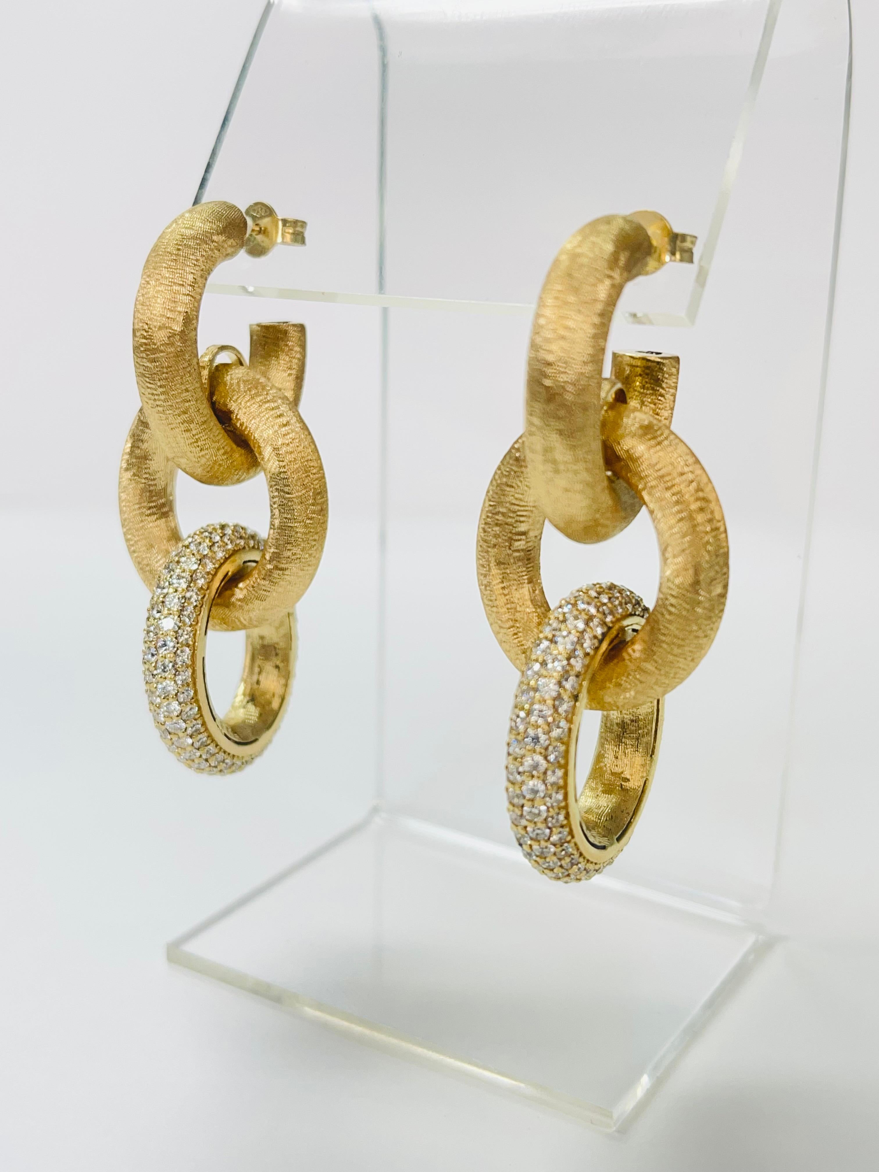 Contemporary Diamond and Italian 18K Gold Double Hoop Earrings